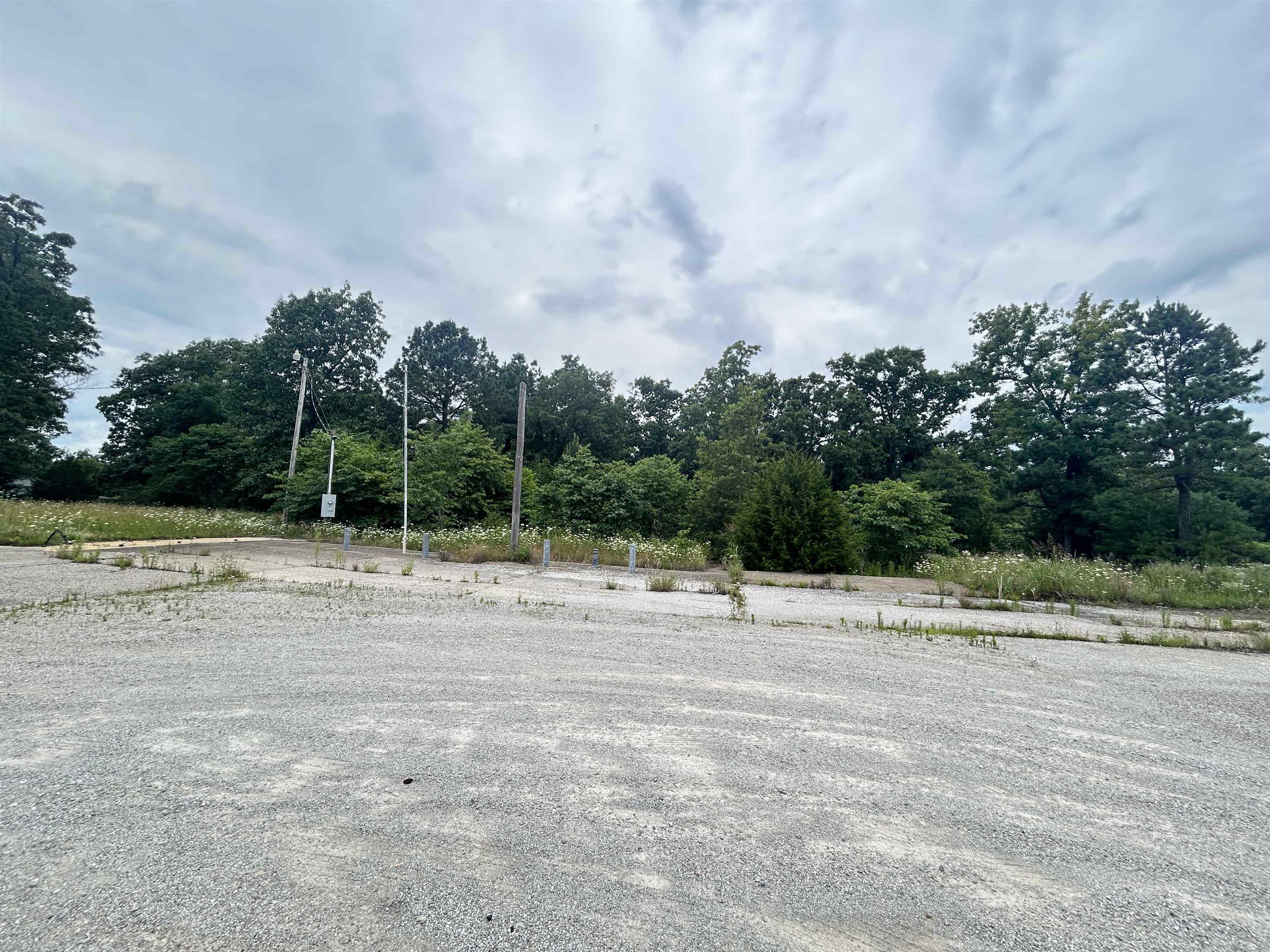 Metes & Bounds - Commercial Sale