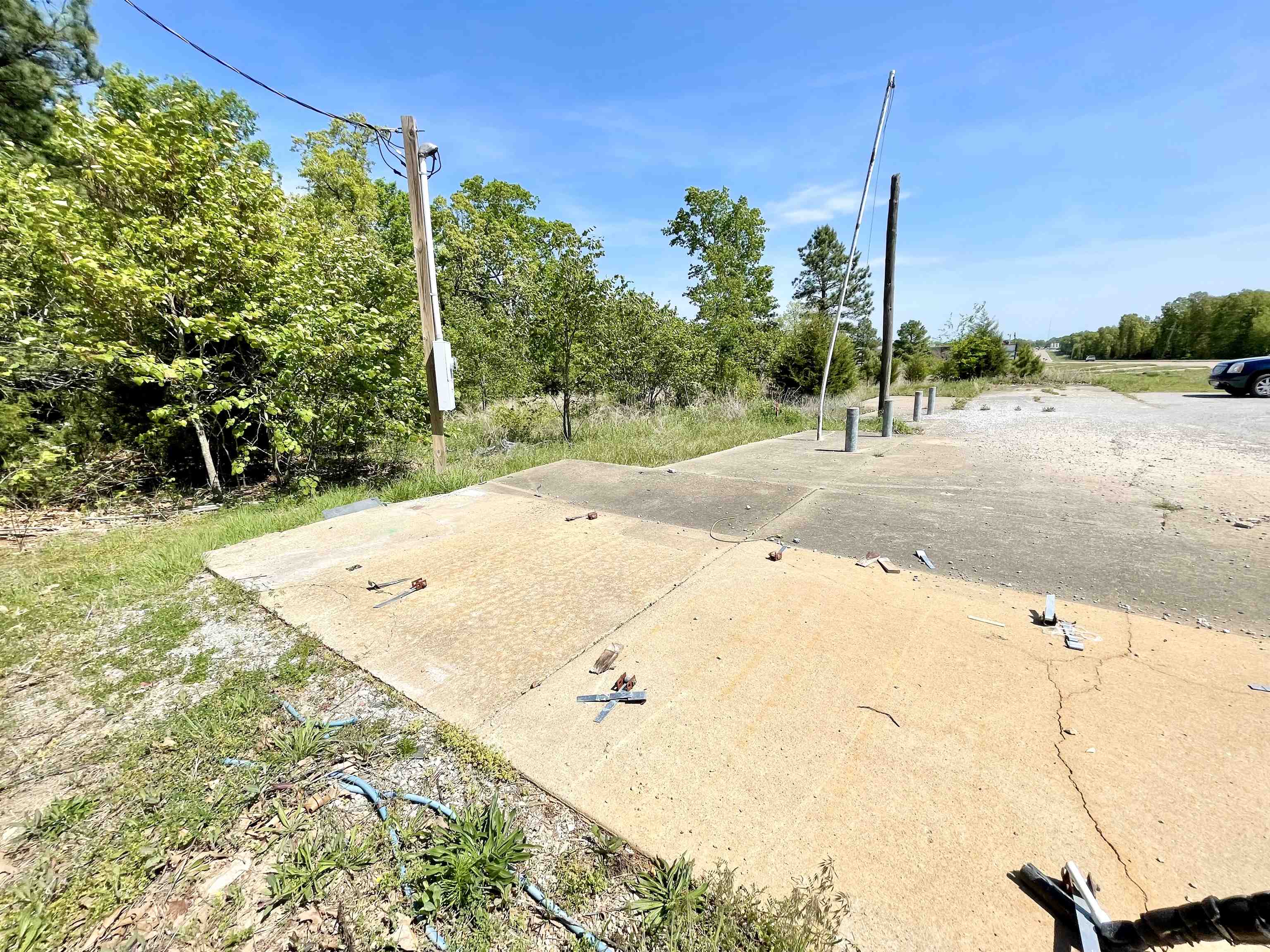 Metes & Bounds - Commercial Sale