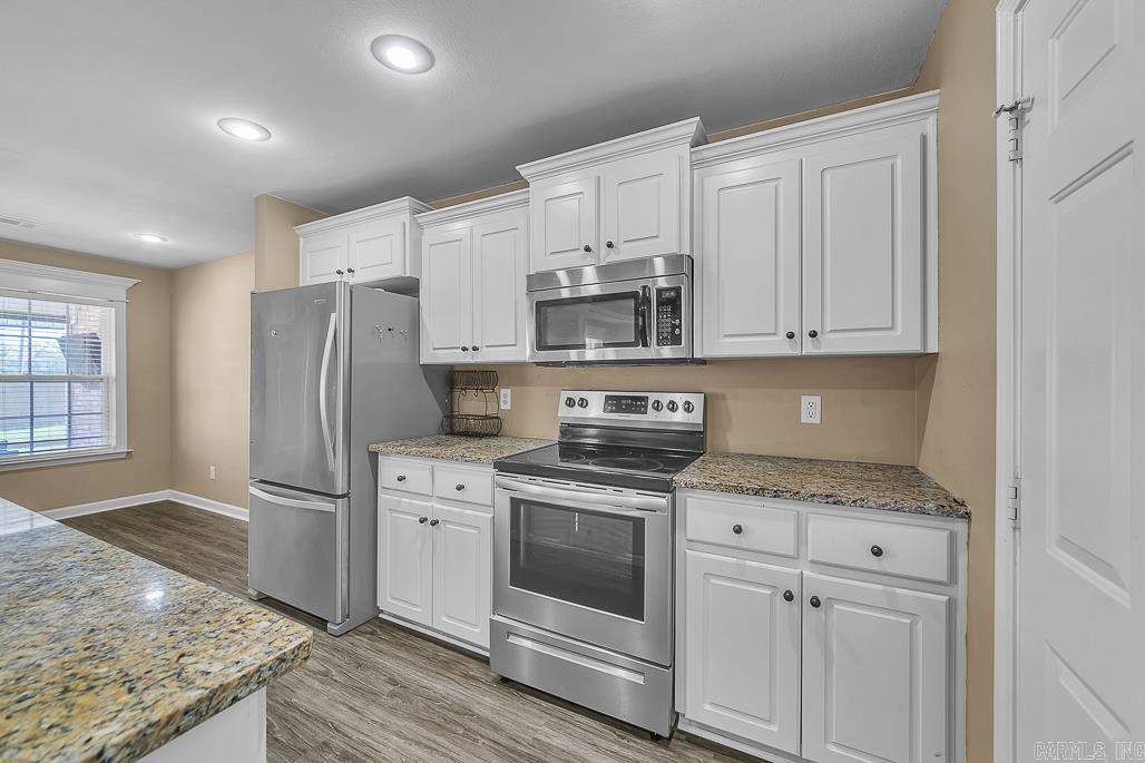 CEDAR CREEK - Residential