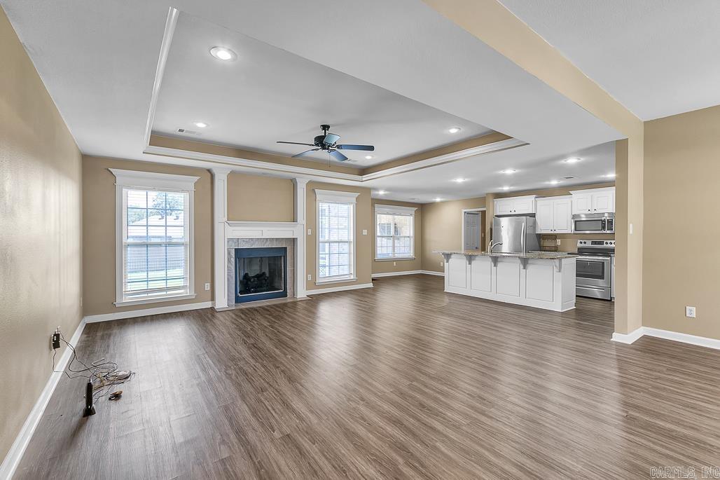 CEDAR CREEK - Residential