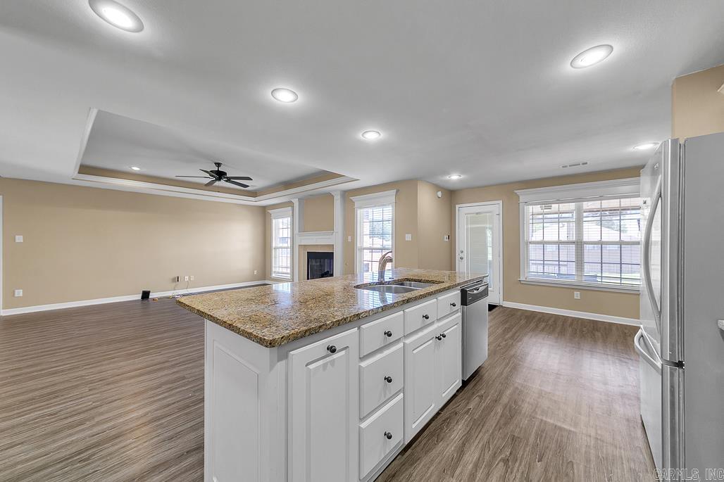 CEDAR CREEK - Residential