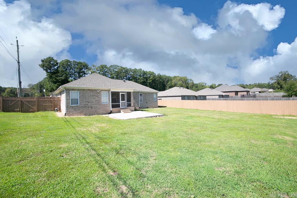 CEDAR CREEK - Residential