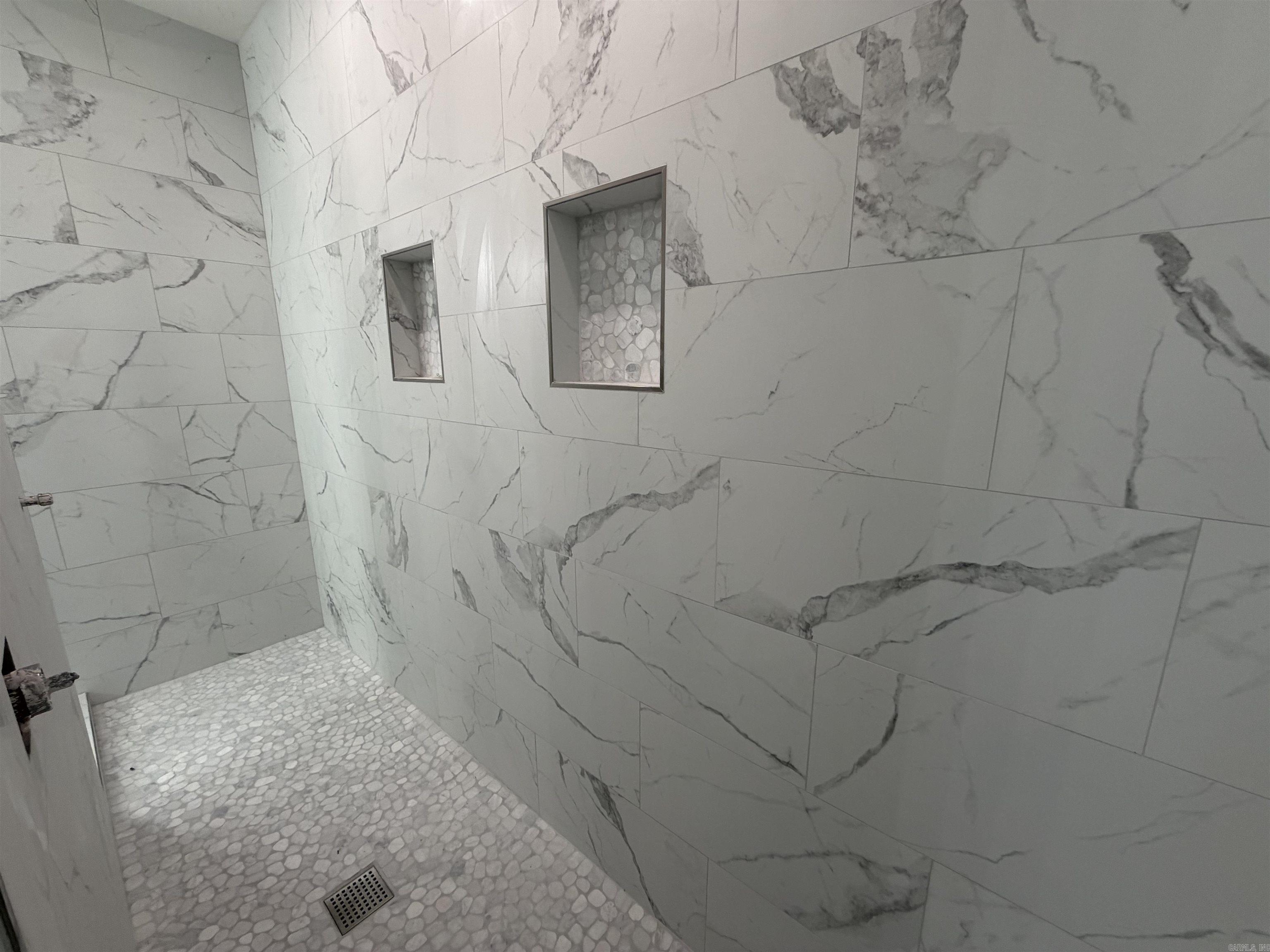 WINCHESTER ESTATES - Residential