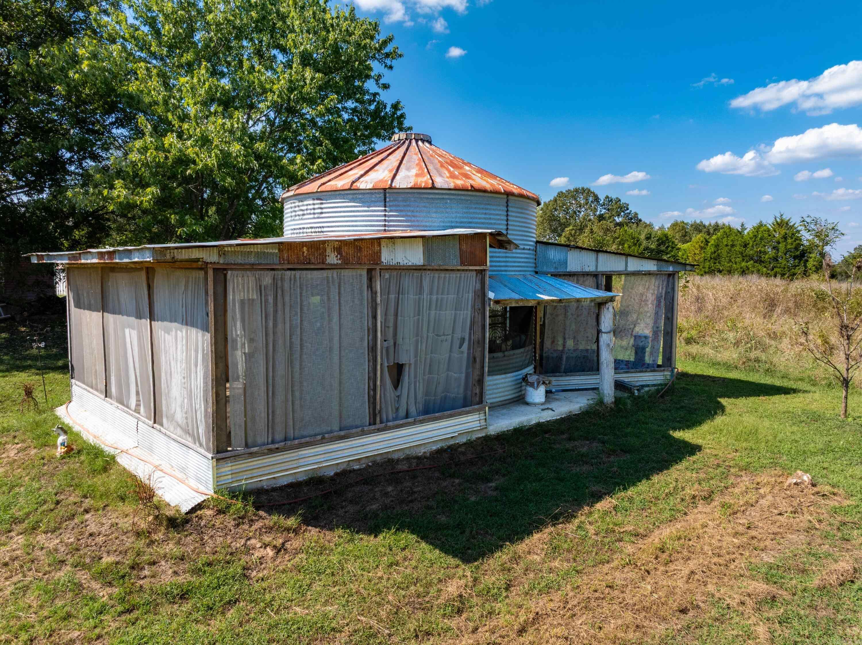 Metes & Bounds - Residential