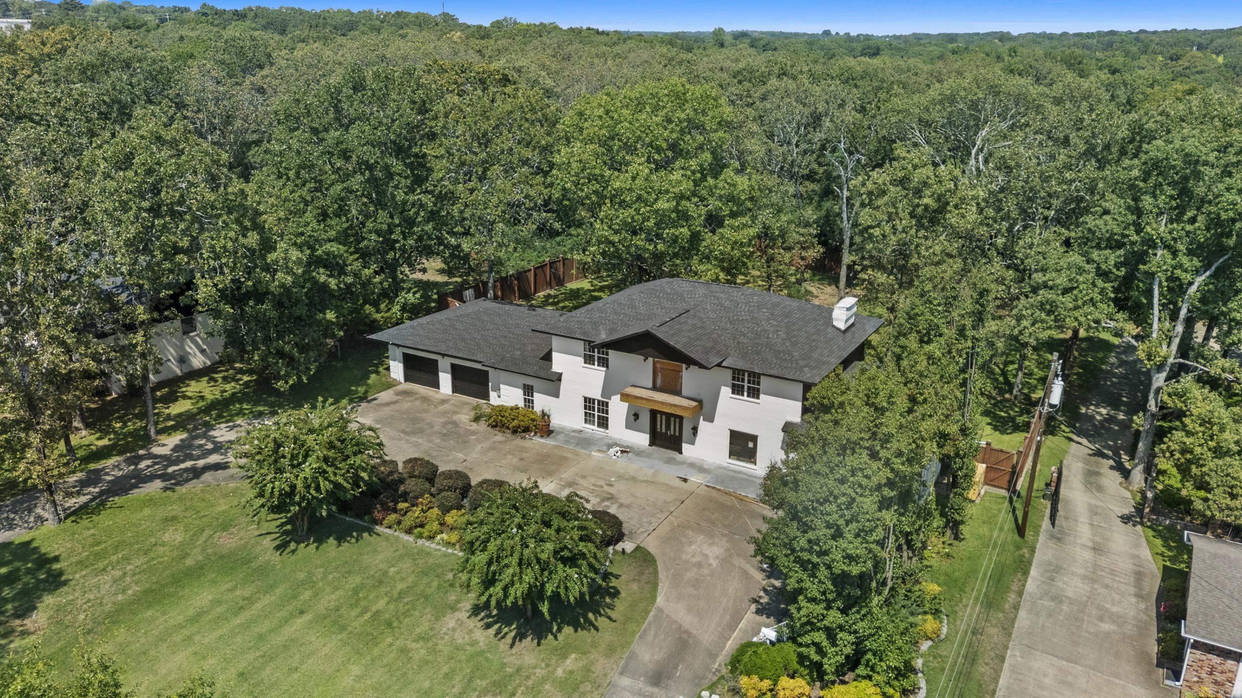 CLUB ROAD - Residential
