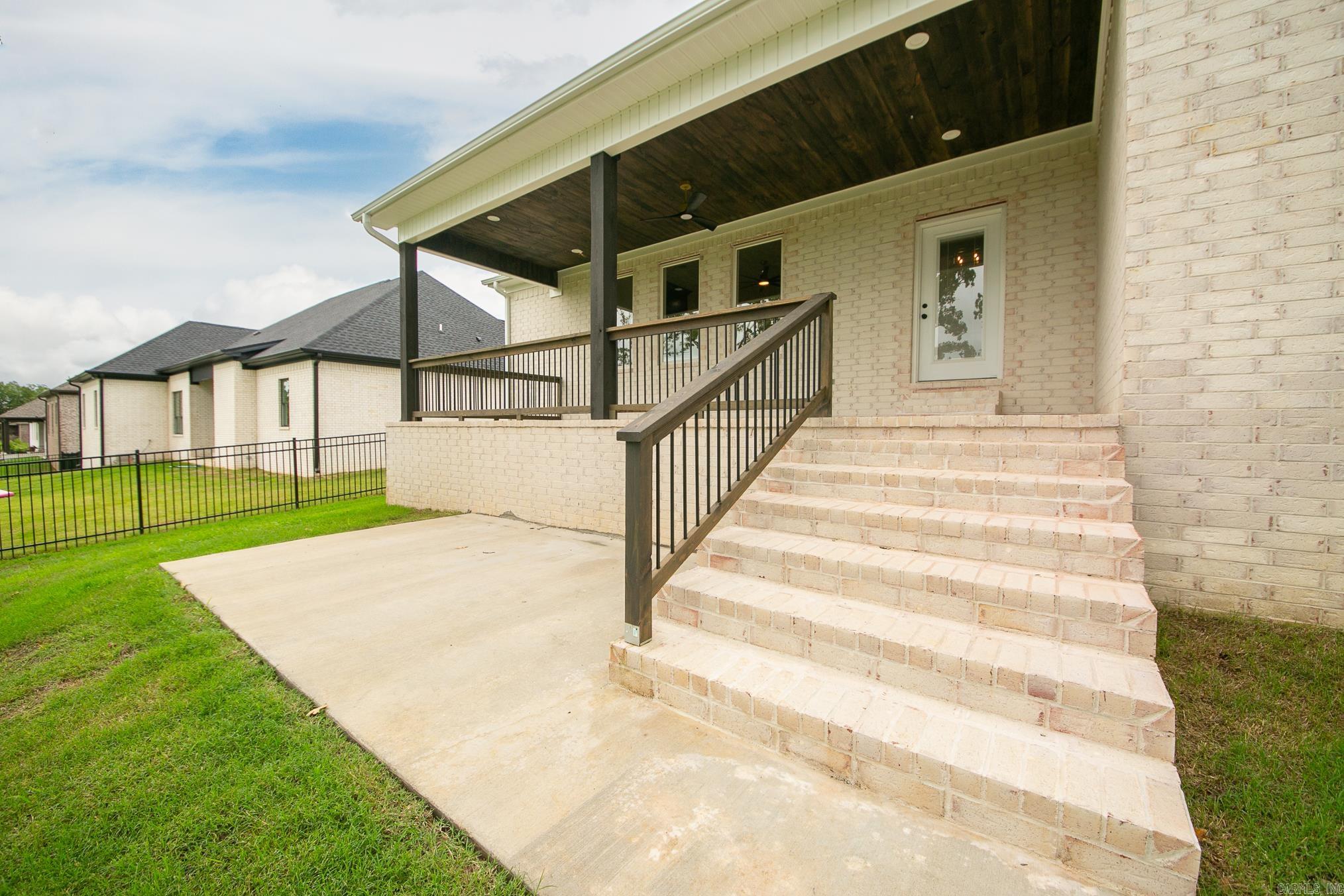 GREYSTONE - Residential