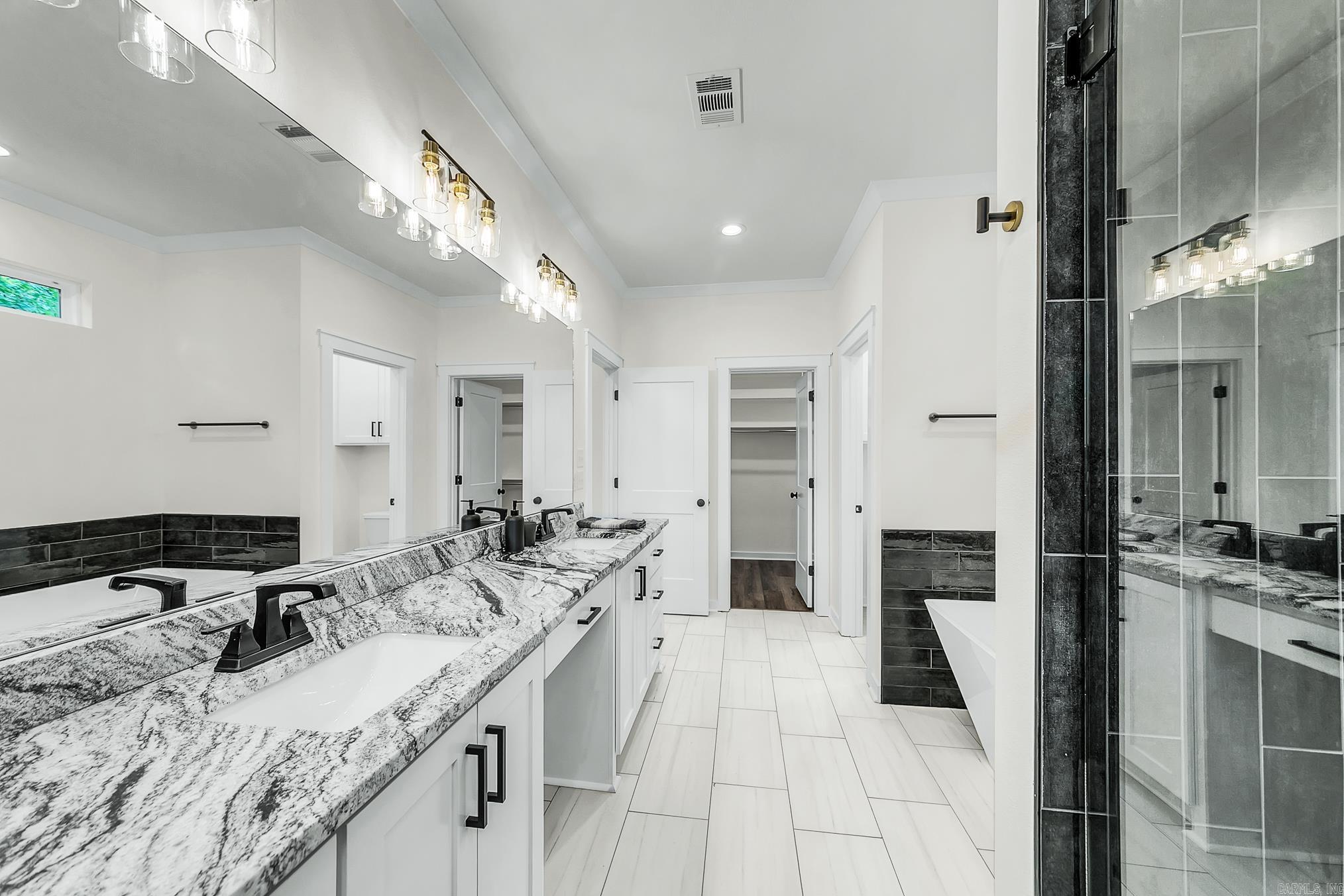 GREYSTONE - Residential