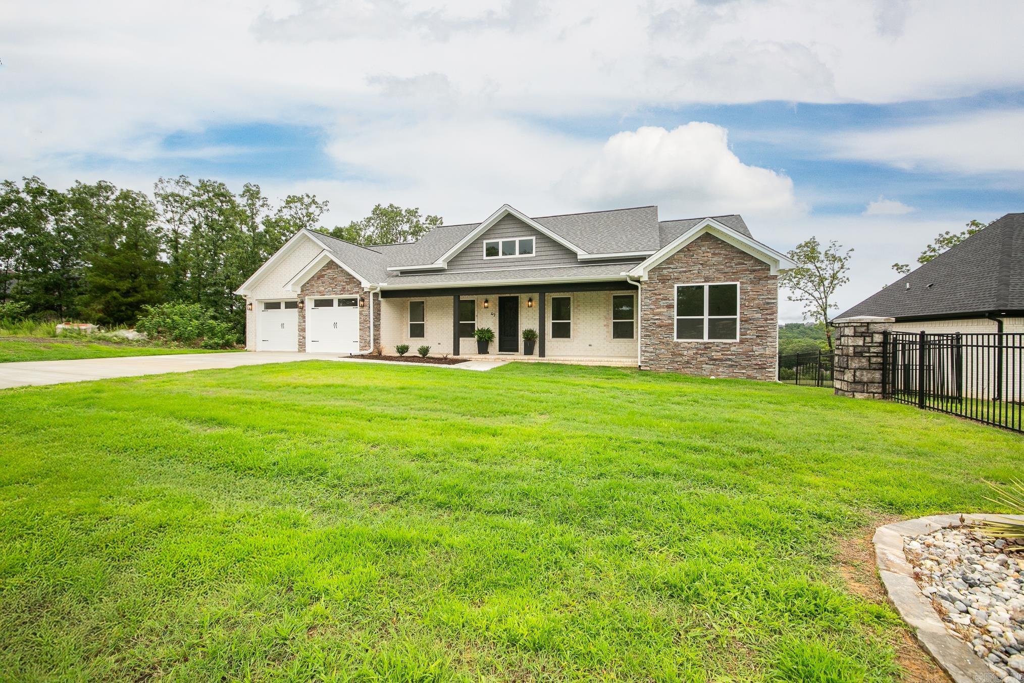 GREYSTONE - Residential