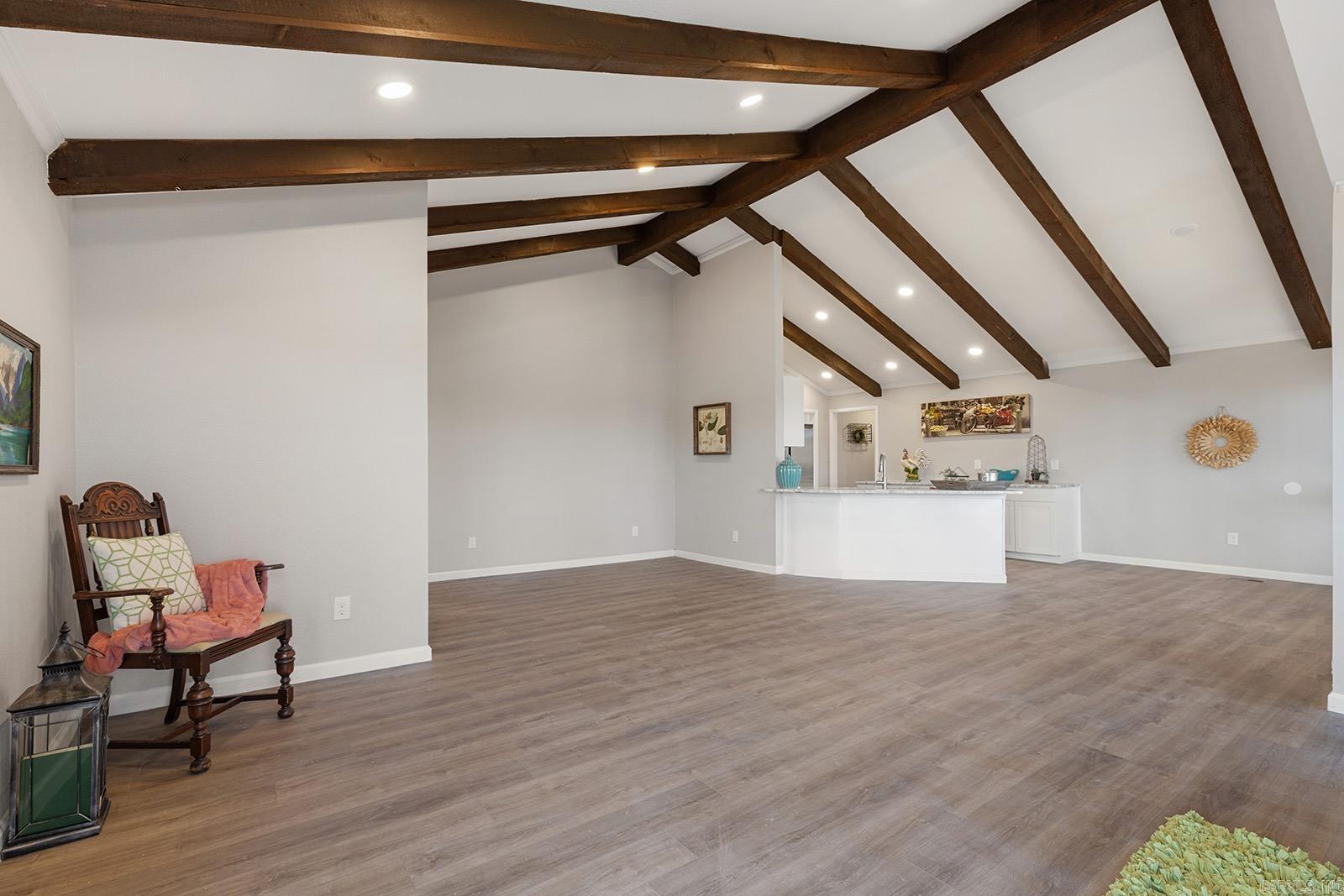 INDIANHEAD LAKES EST - Residential