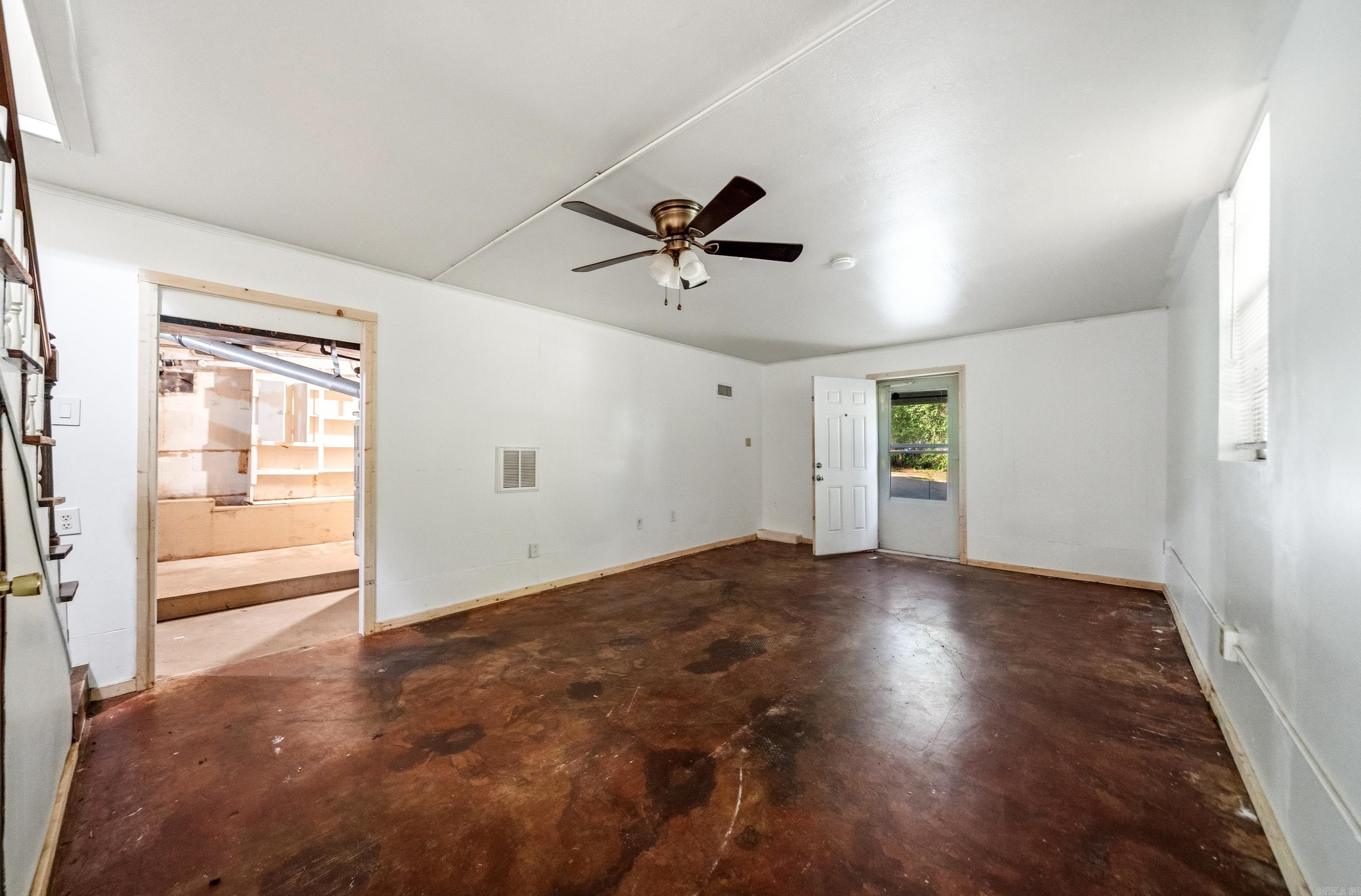 GREEN FOREST - Residential