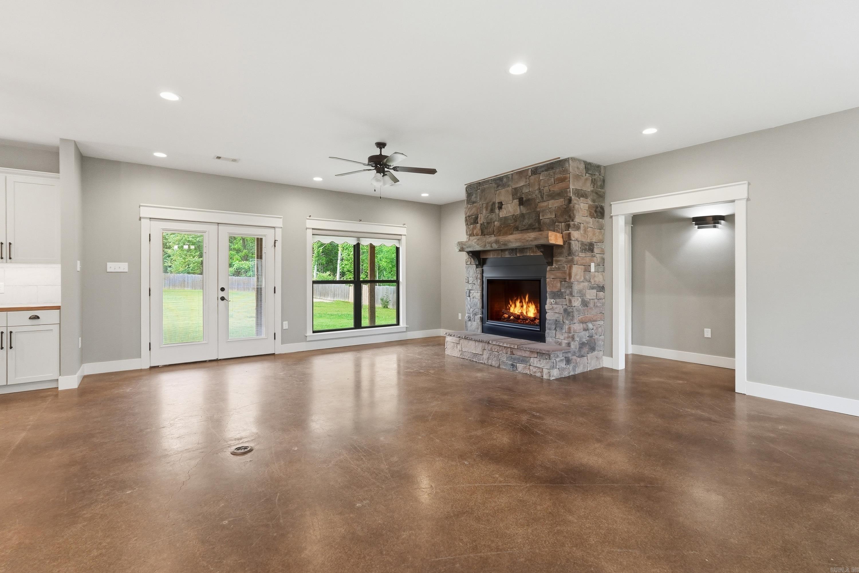 CEDAR PARK ESTATES - Residential