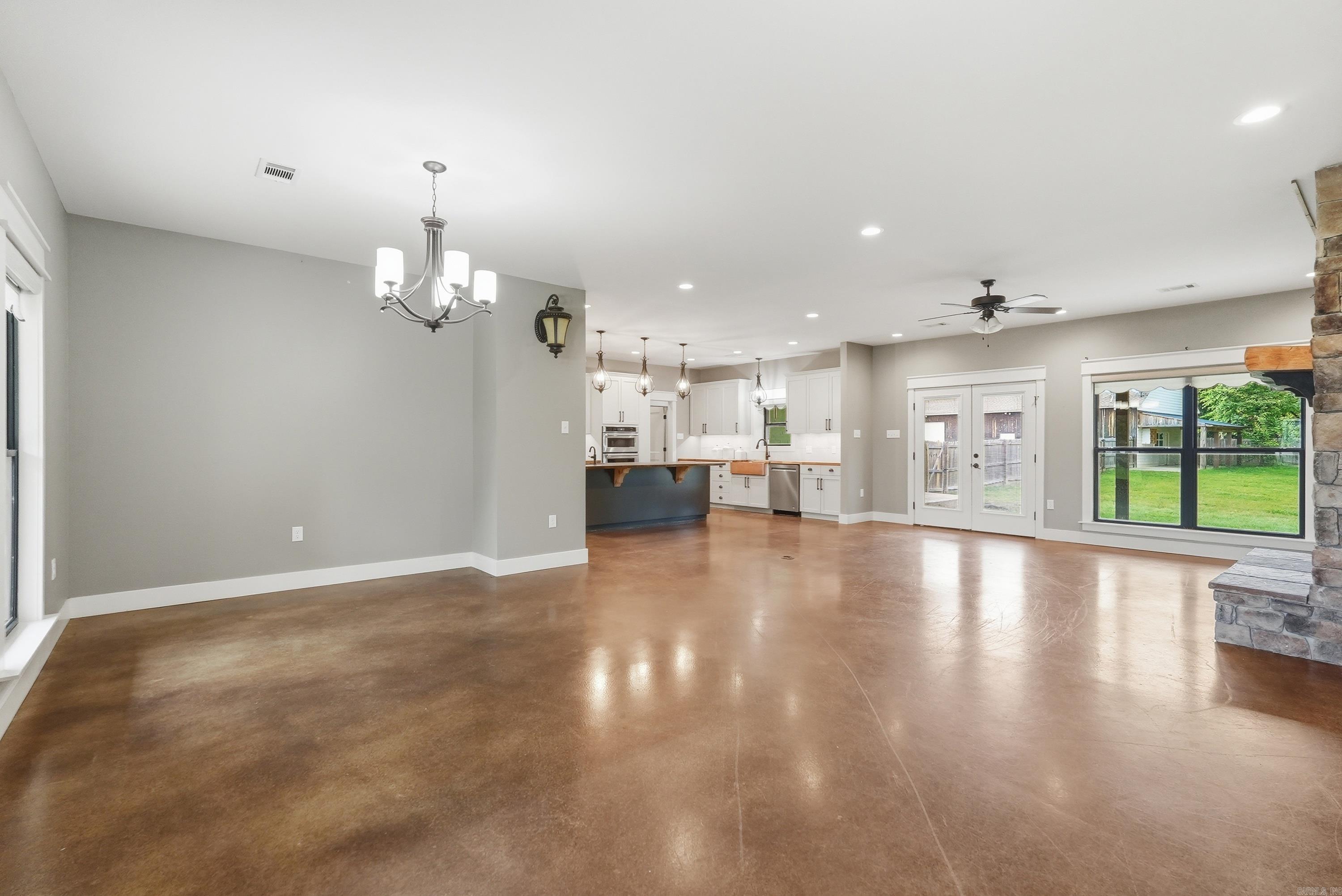 CEDAR PARK ESTATES - Residential