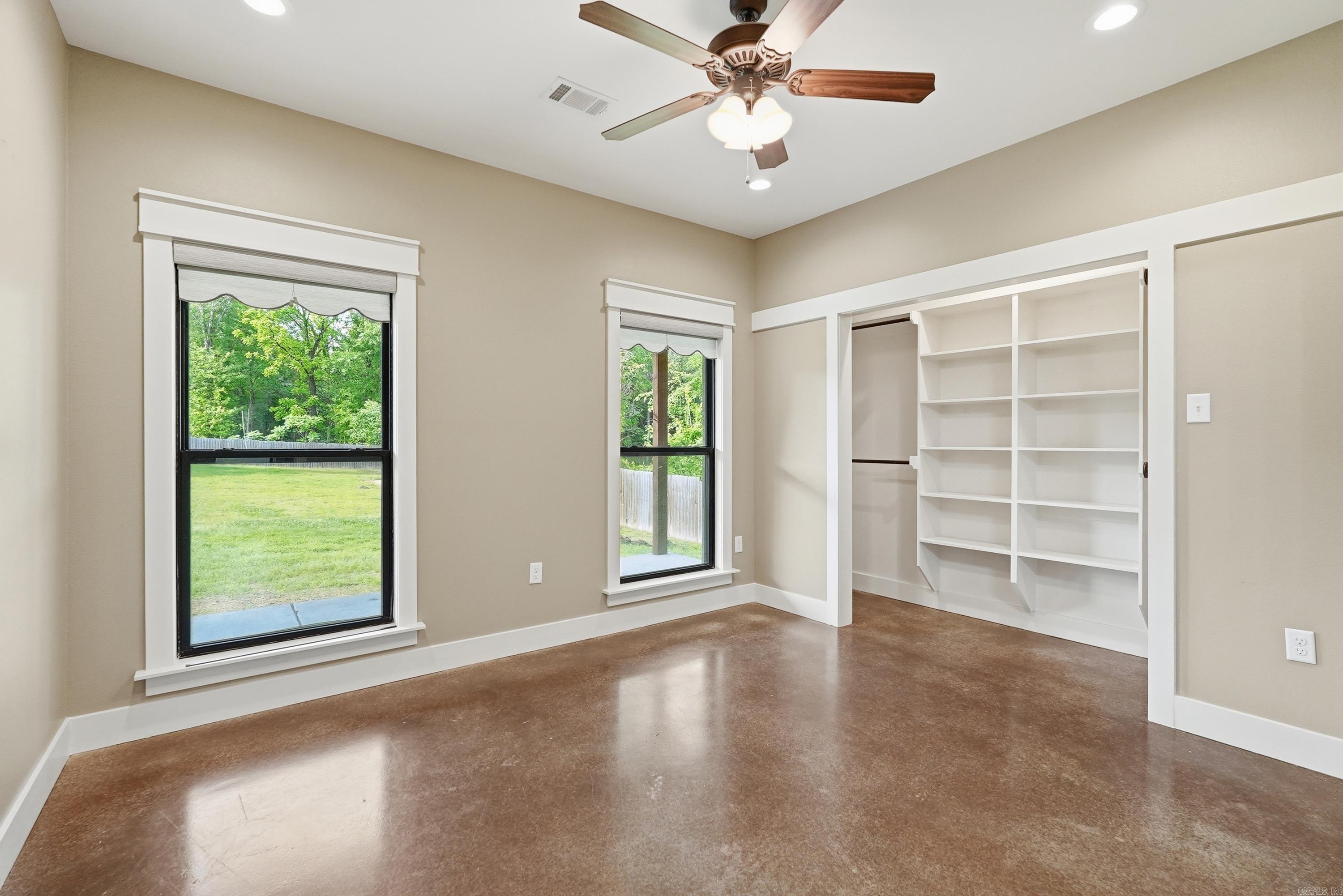 CEDAR PARK ESTATES - Residential