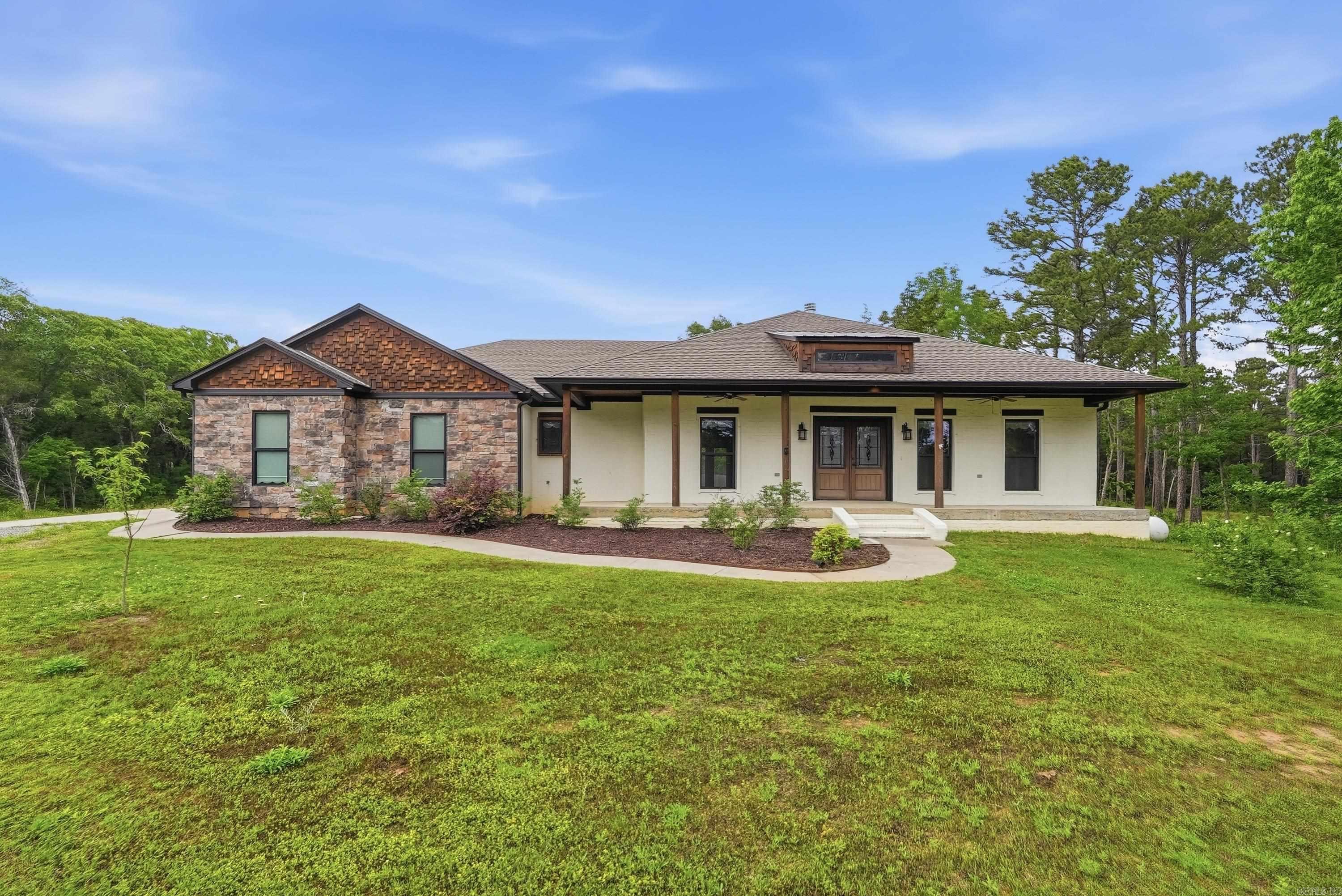 CEDAR PARK ESTATES - Residential