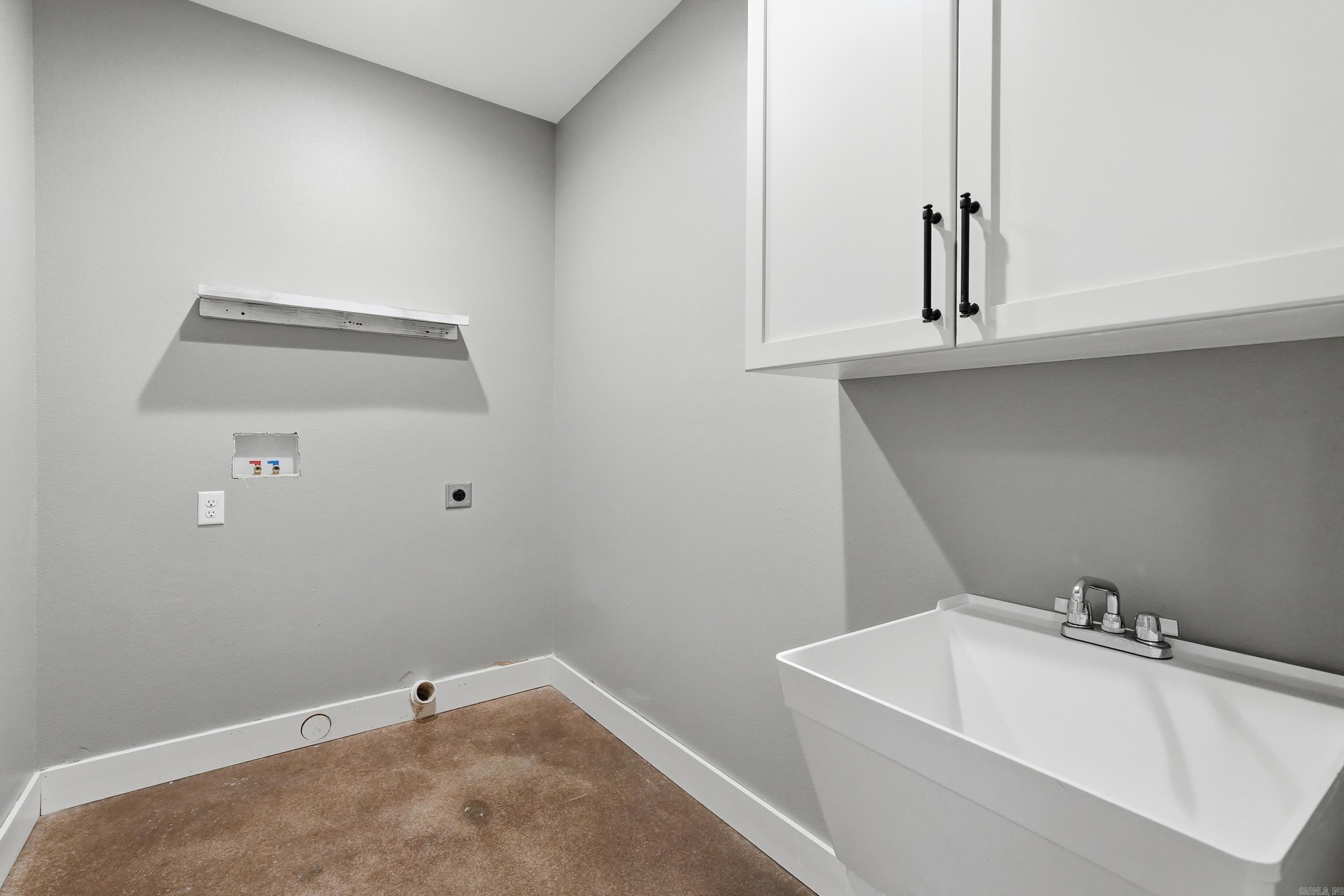 CEDAR PARK ESTATES - Residential