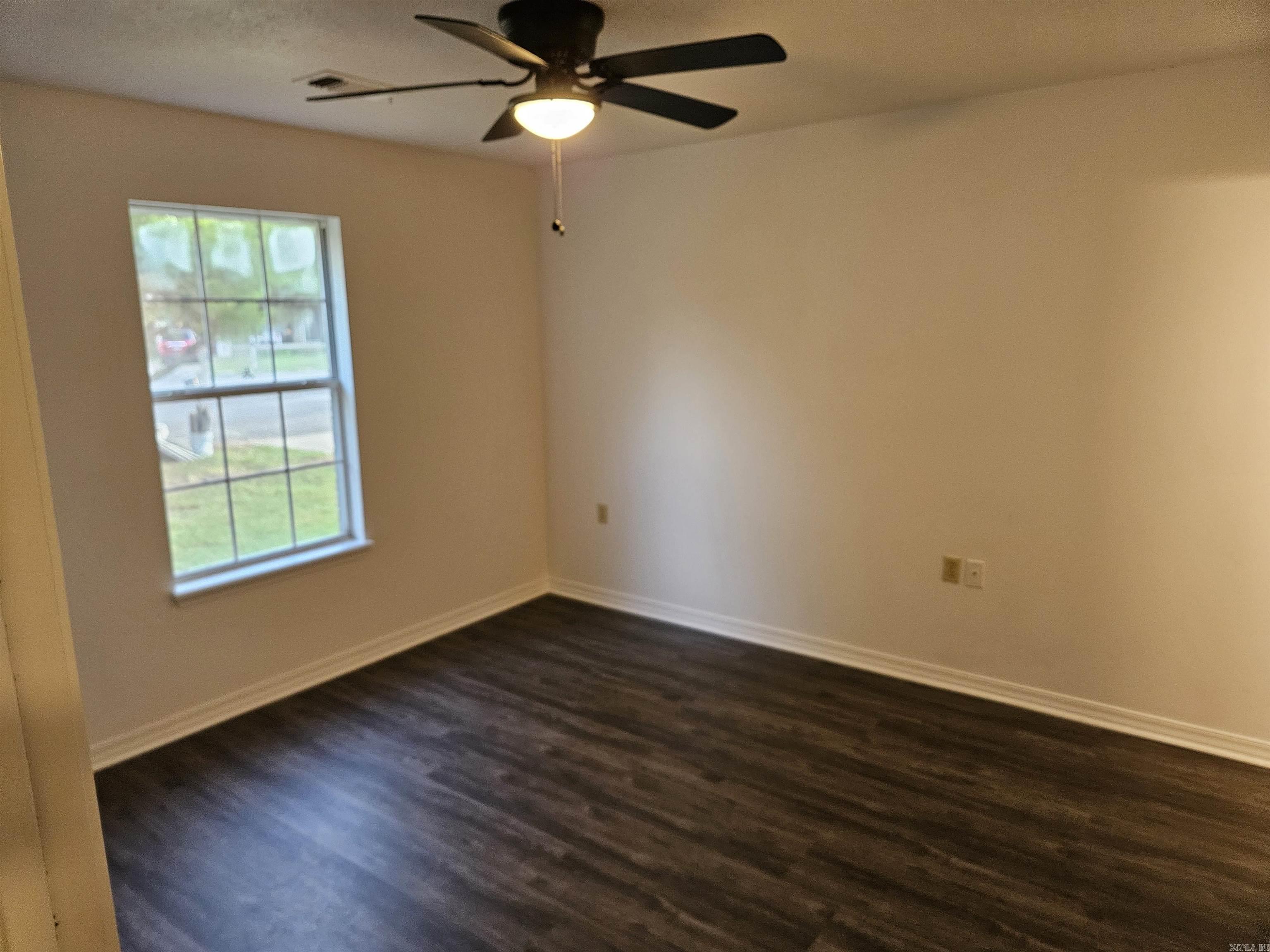 WINDWOOD SOUTH - Residential