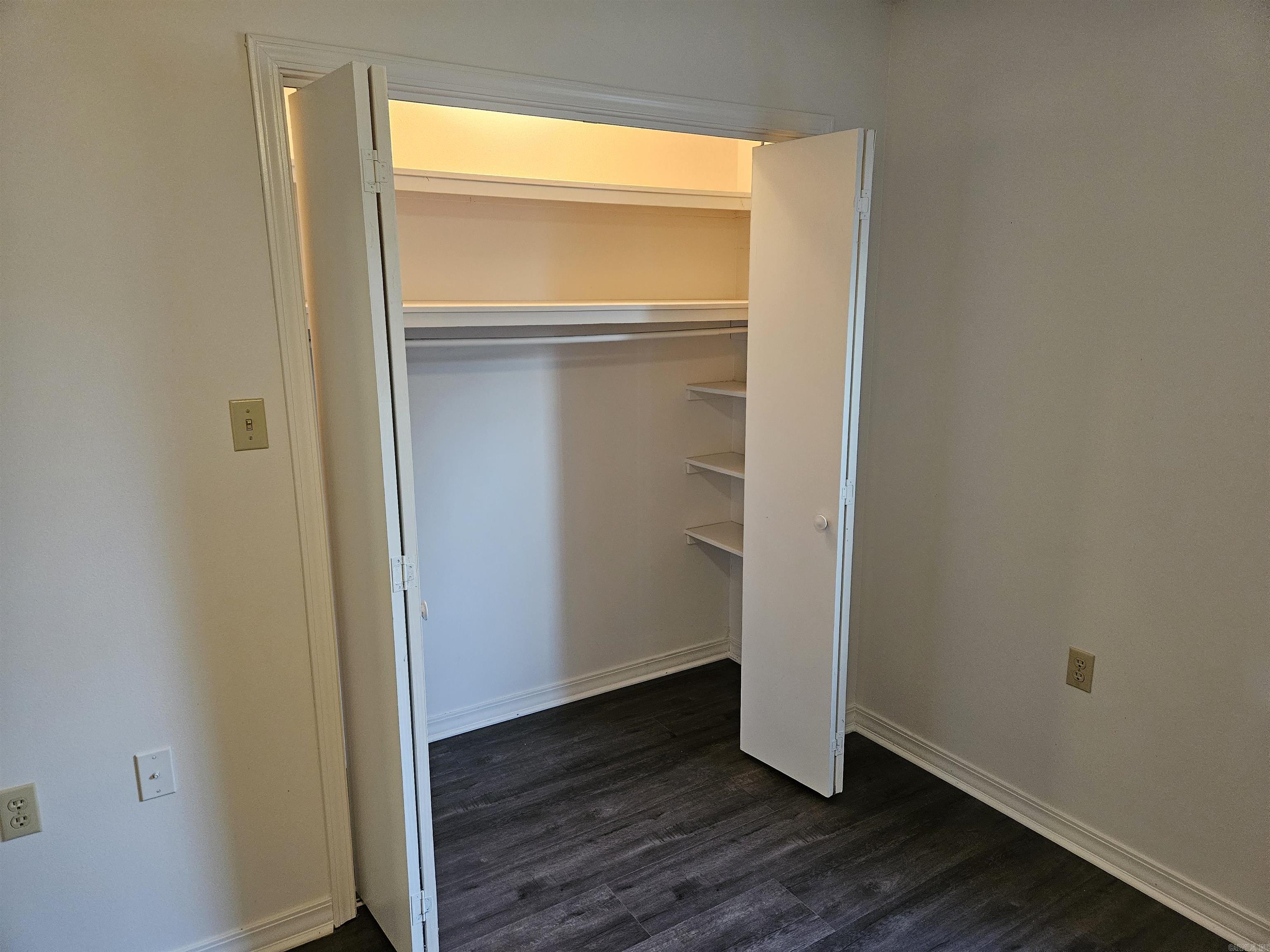 WINDWOOD SOUTH - Residential