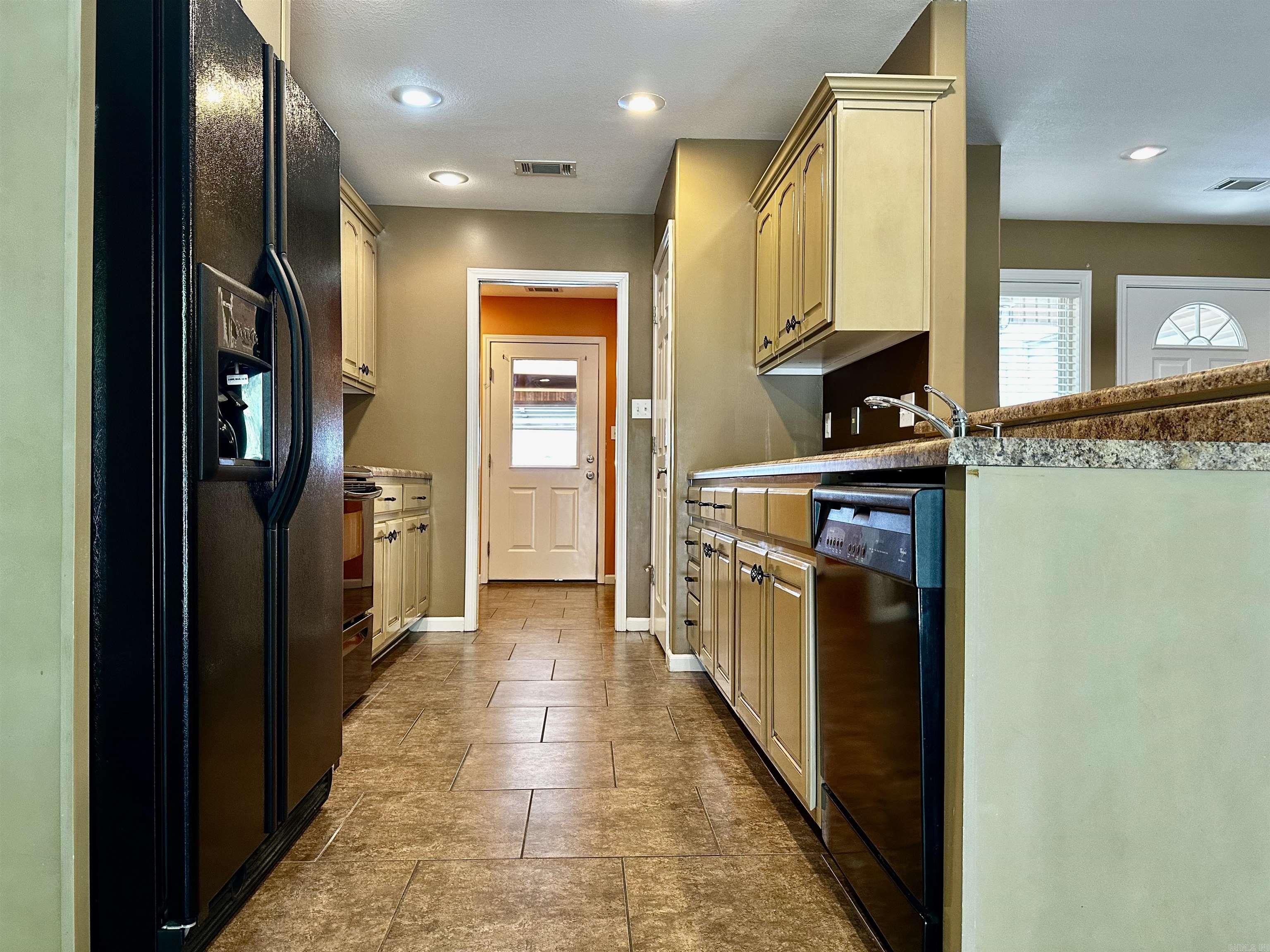 Lynnwood Height - Residential