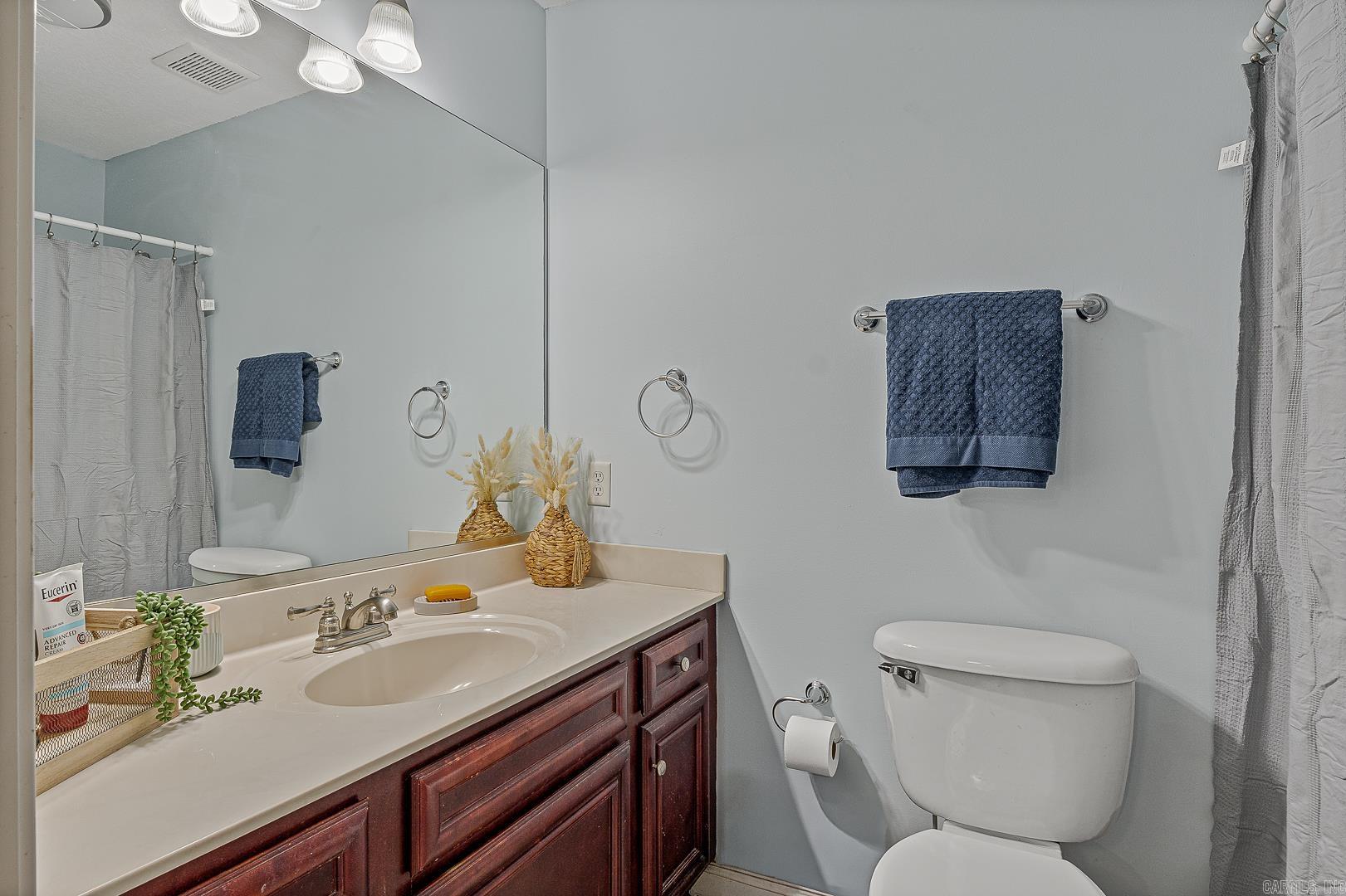 HUNTERS GLEN - Residential