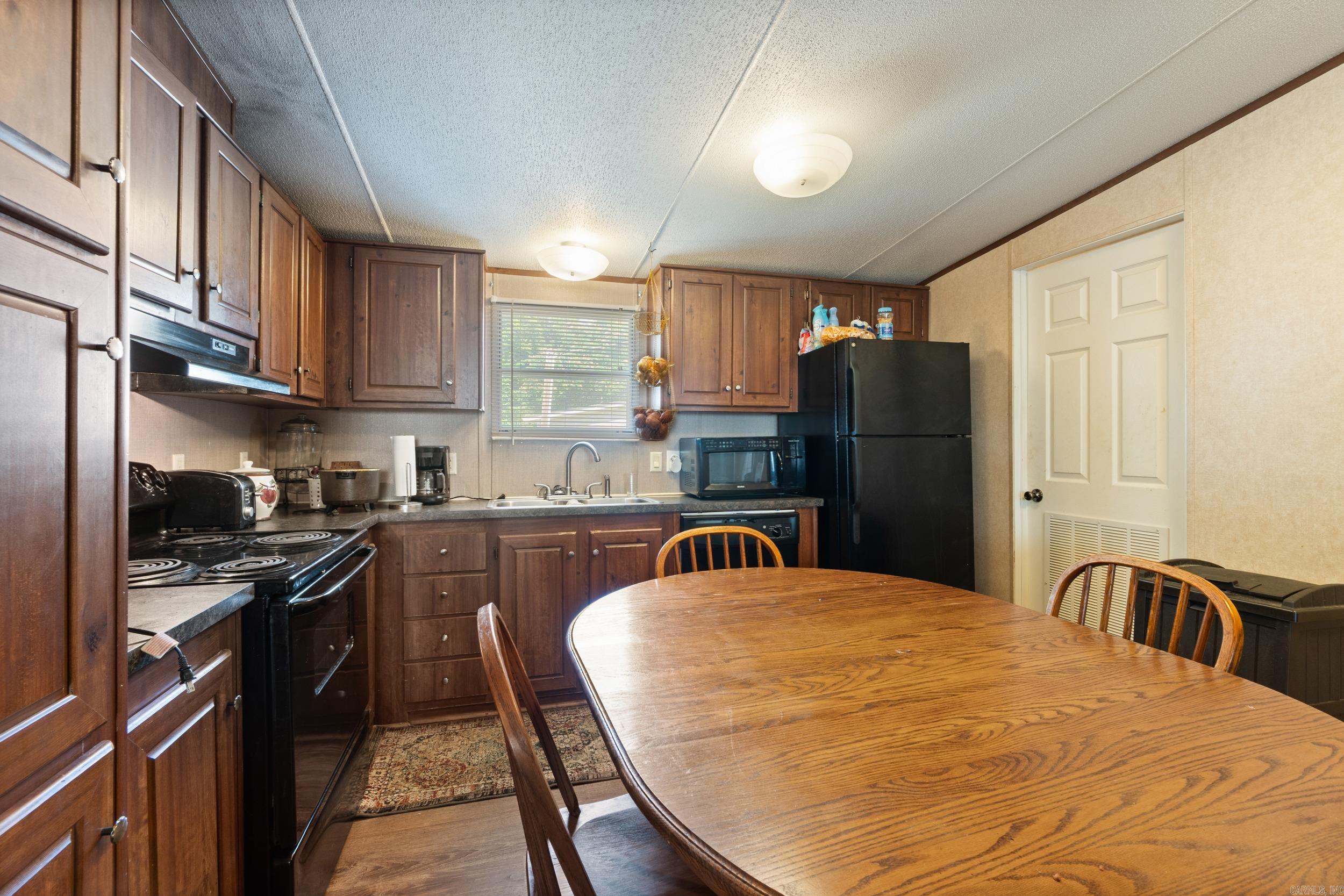 ADAMS BOAT LANDING - Residential