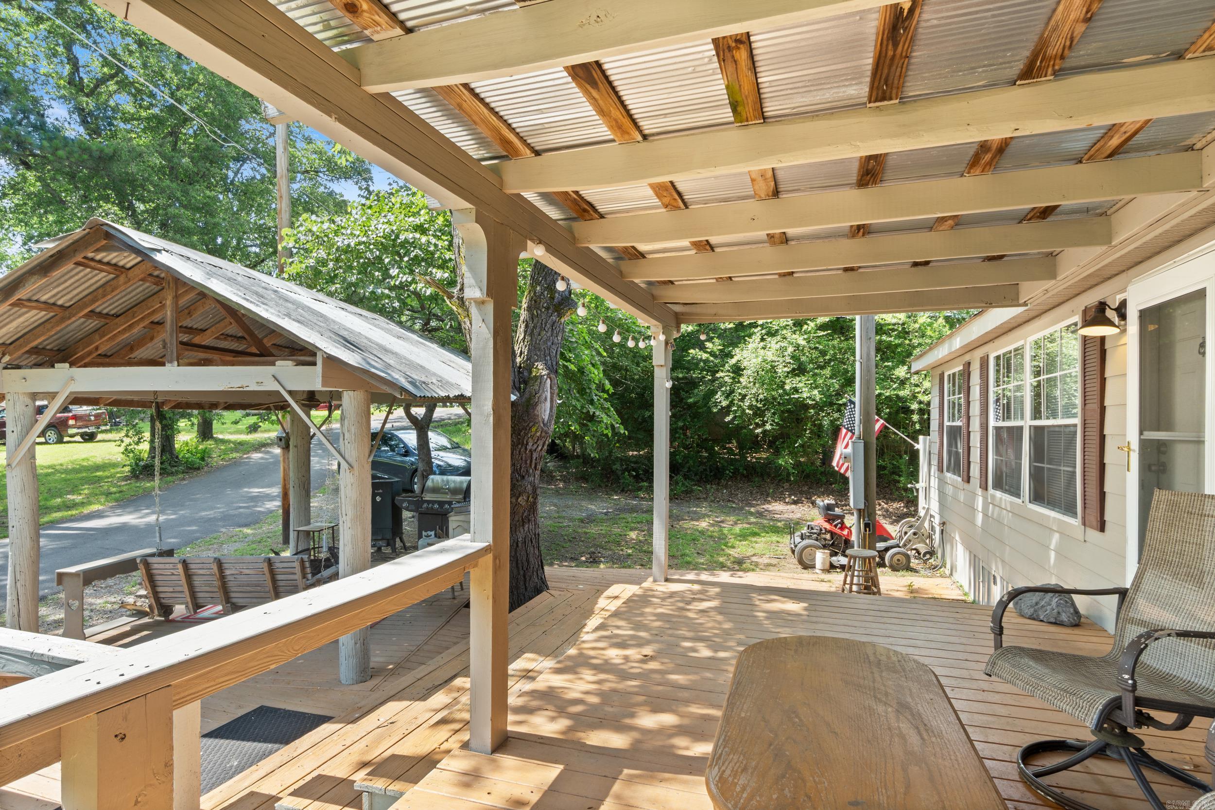 ADAMS BOAT LANDING - Residential