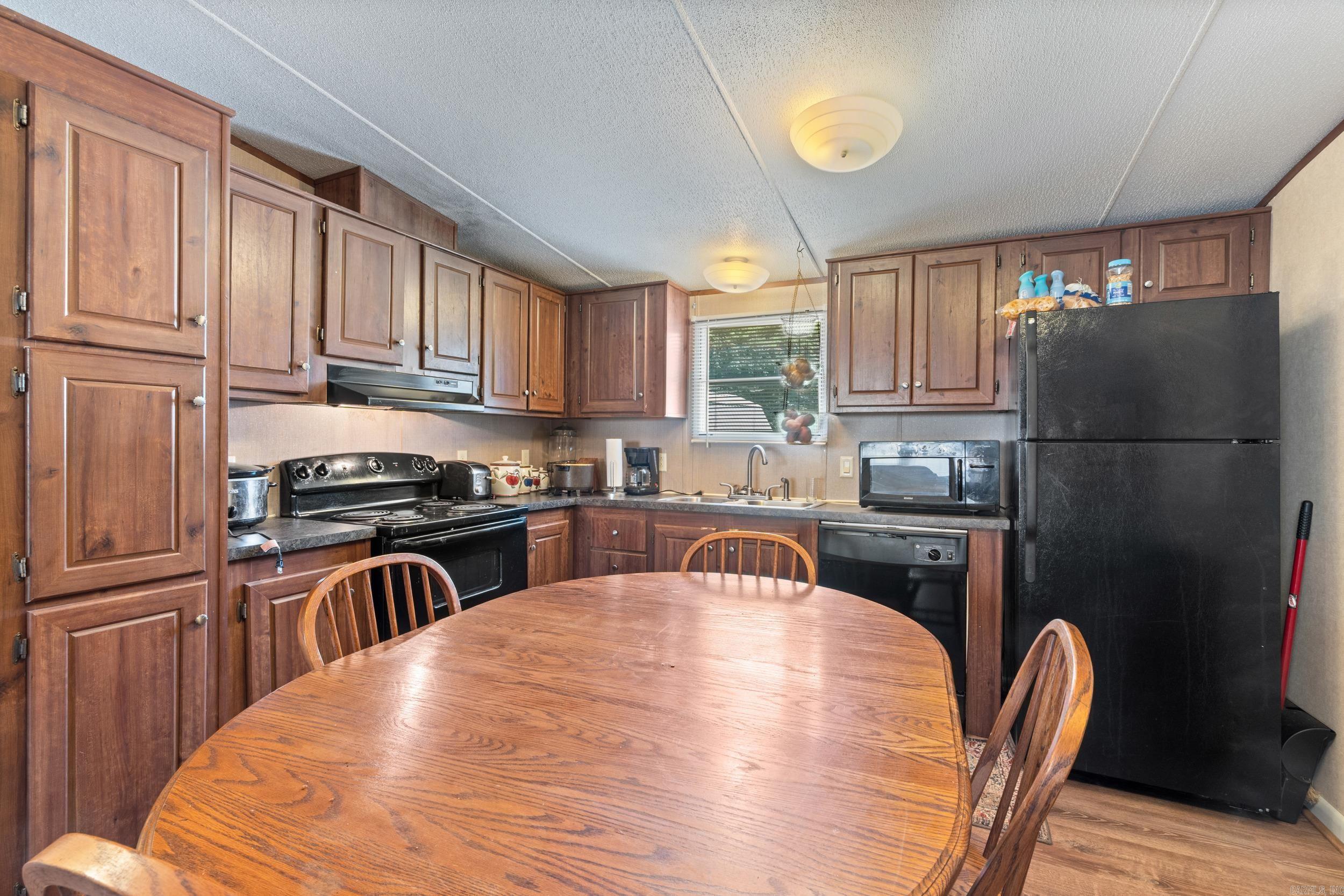 ADAMS BOAT LANDING - Residential
