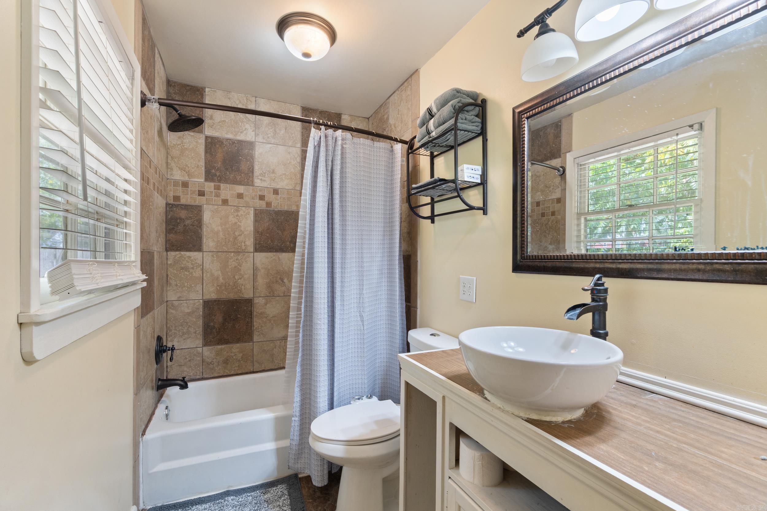 MEADOW LANE ADD (SEARCY) - Residential