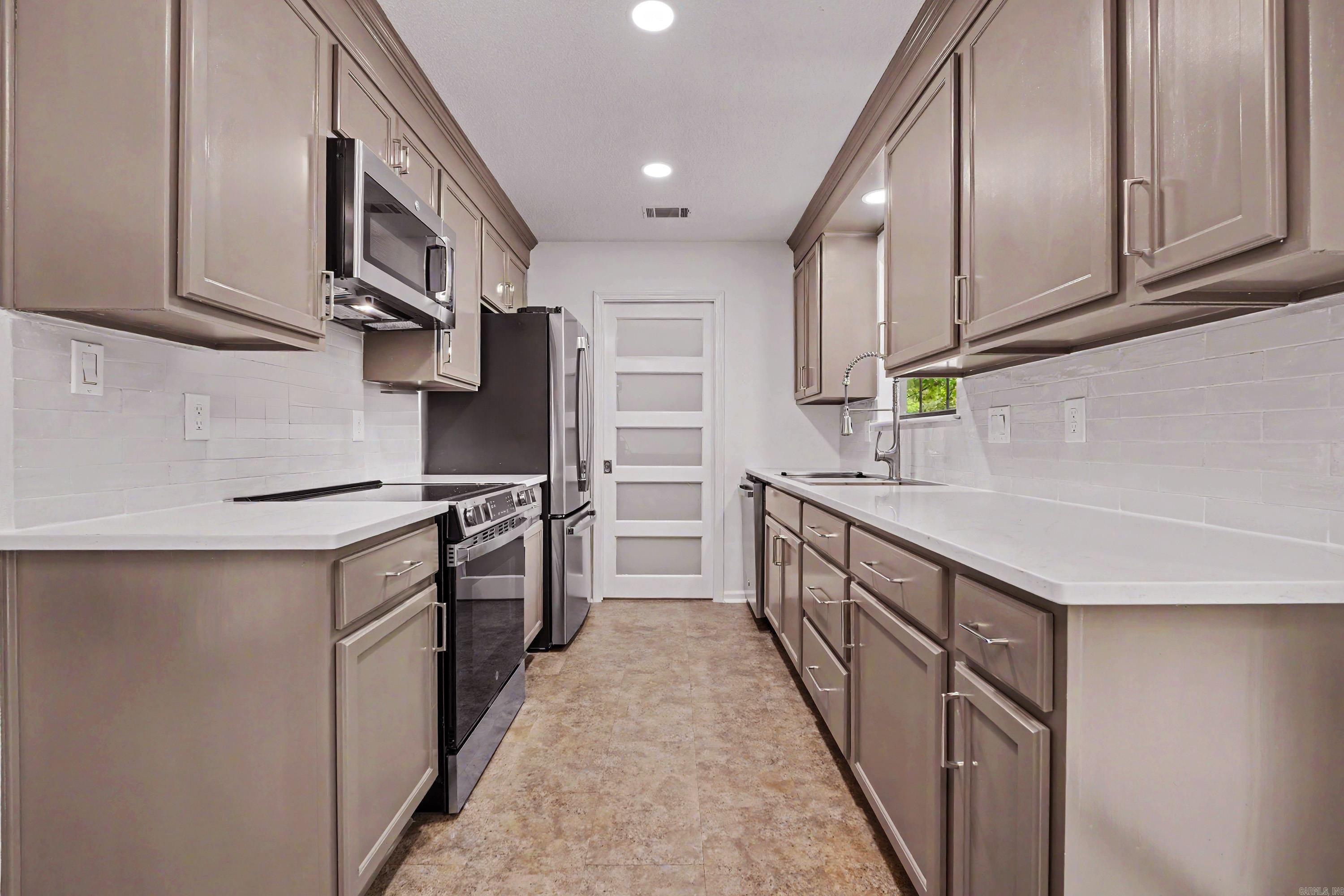 TIMBER RIDGE - Residential