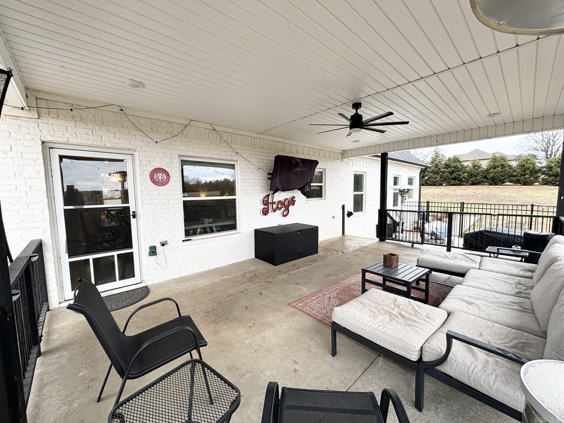 WOODRIDGE - Residential