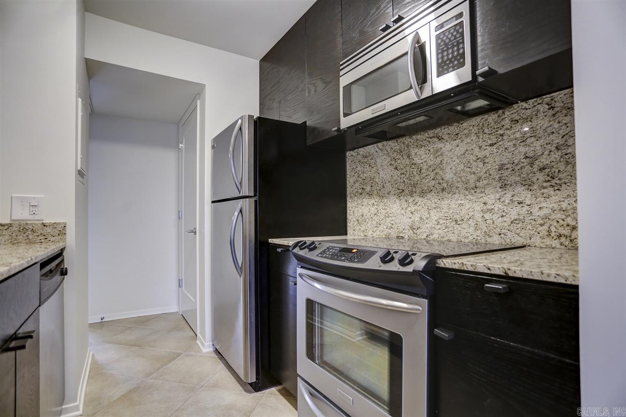 Las Casitas - Residential Lease