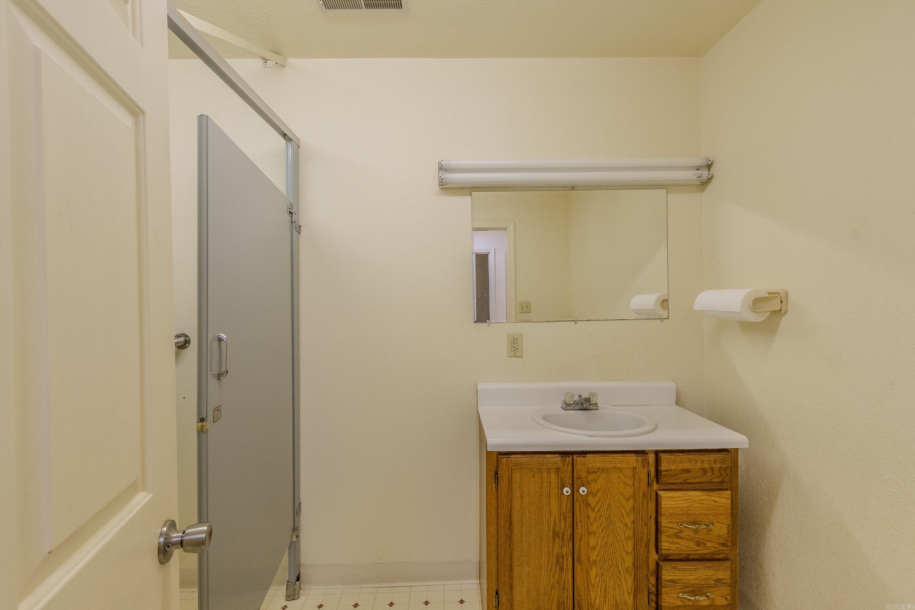 Glasscocks - Commercial Sale