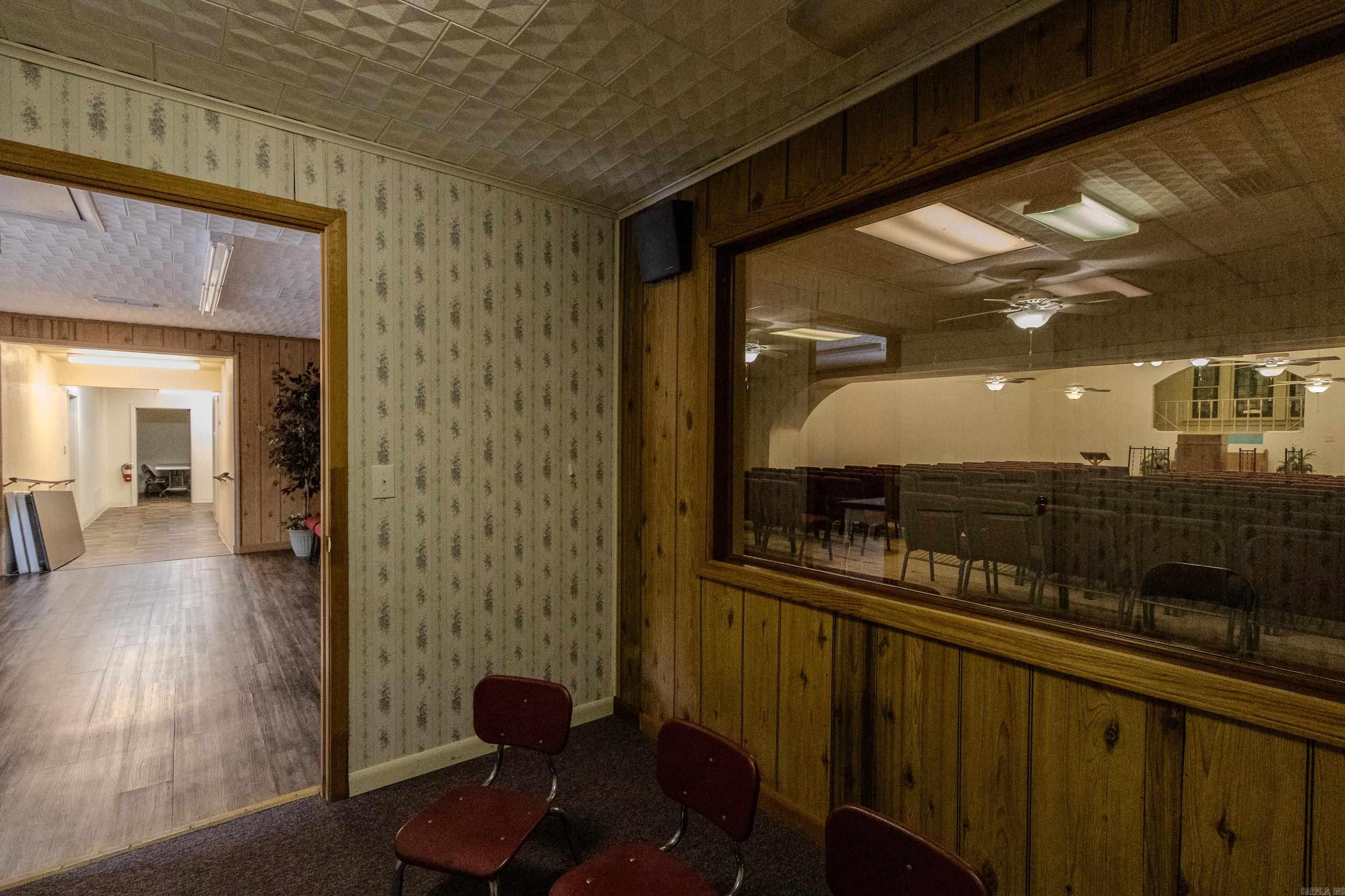 Glasscocks - Commercial Sale