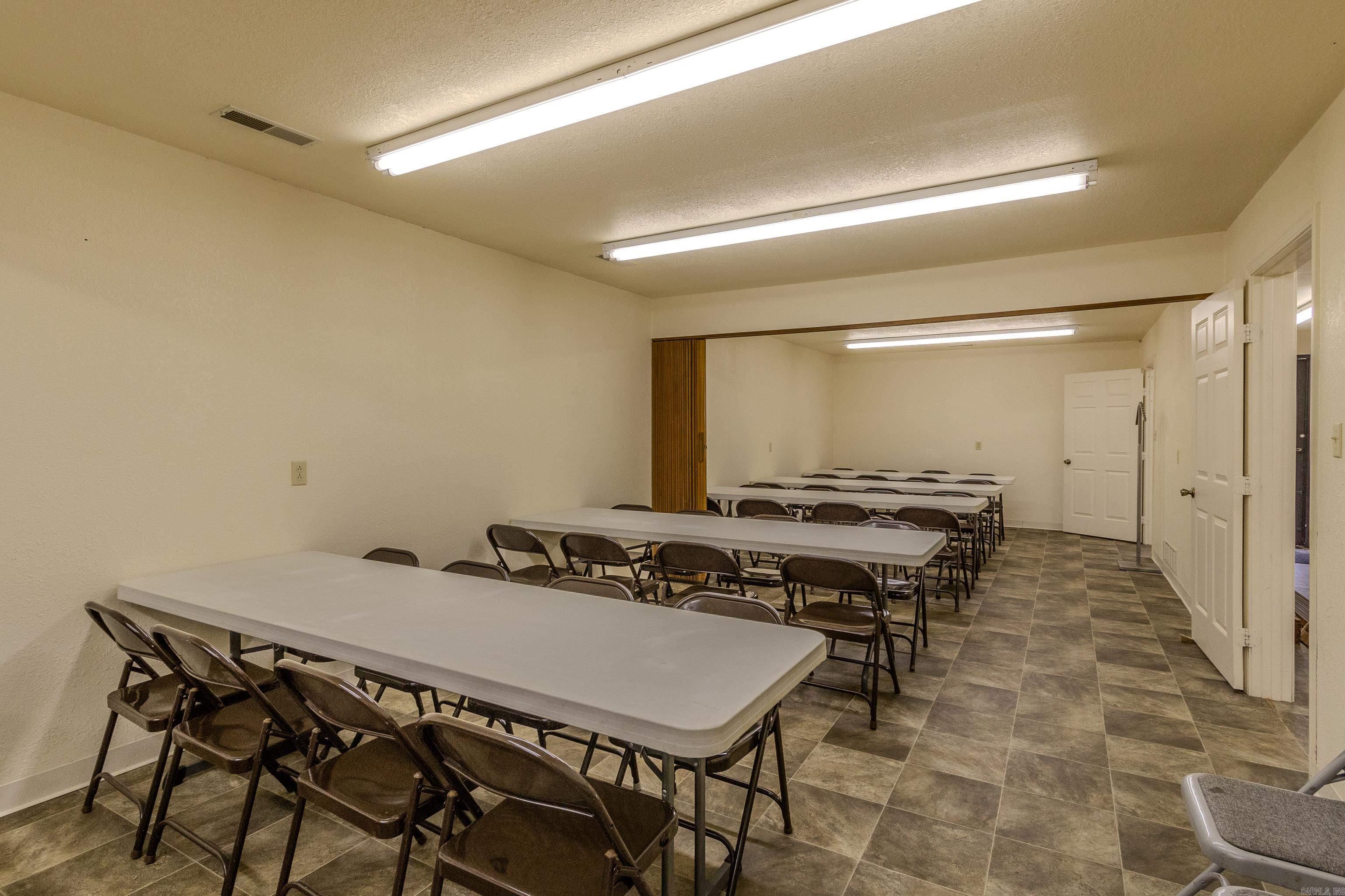 Glasscocks - Commercial Sale