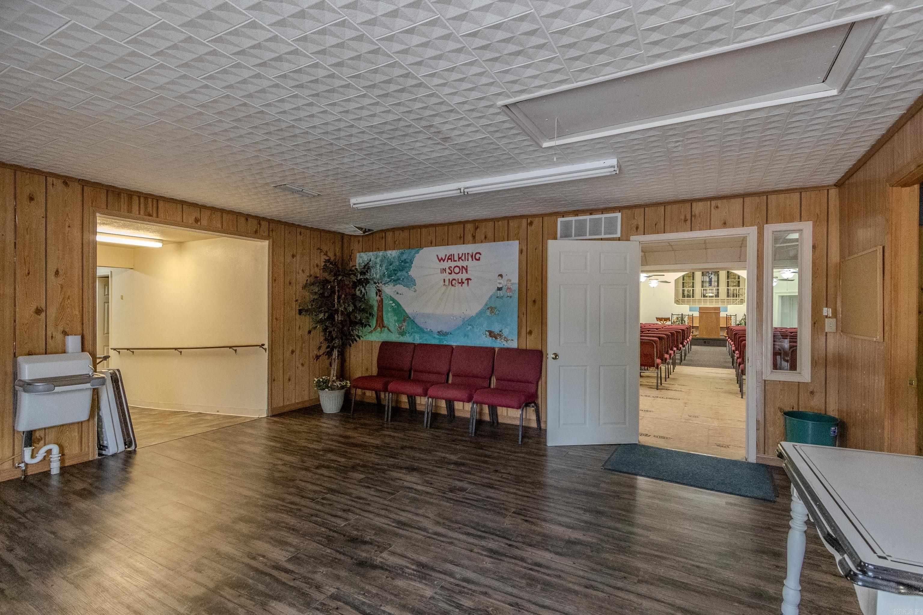 Glasscocks - Commercial Sale