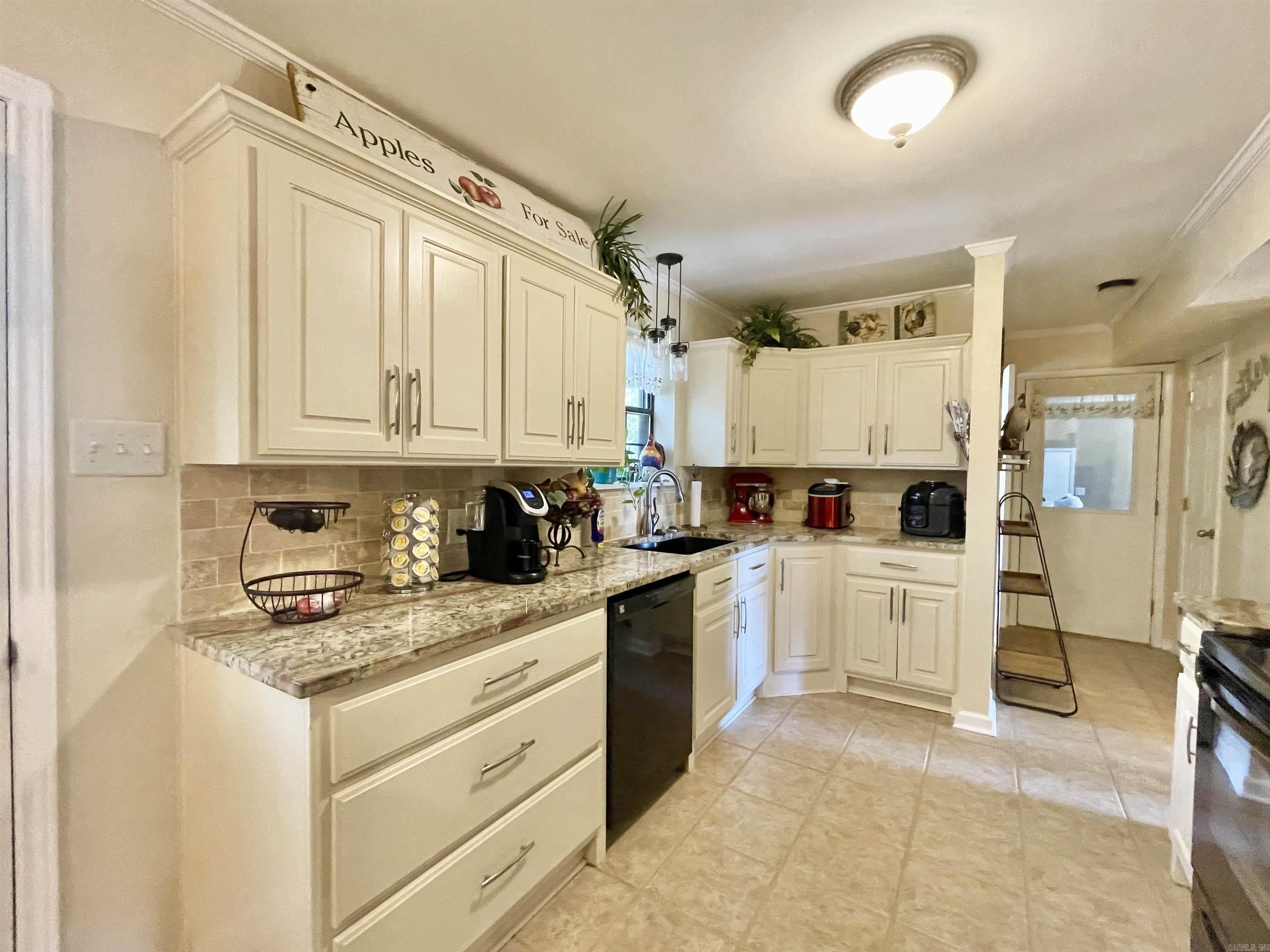 KINGSPARK TO COOK MTN VIL - Residential