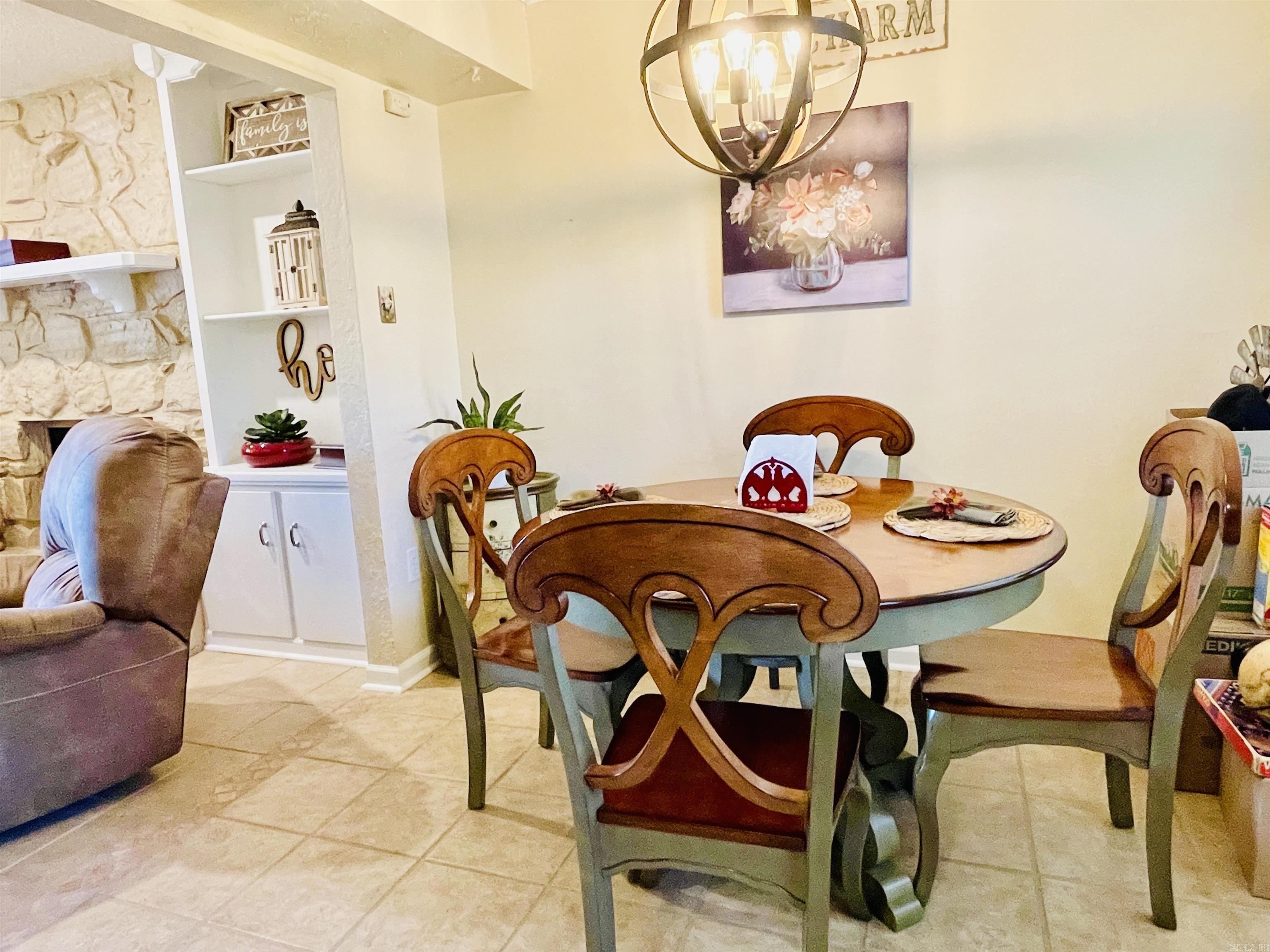 KINGSPARK TO COOK MTN VIL - Residential