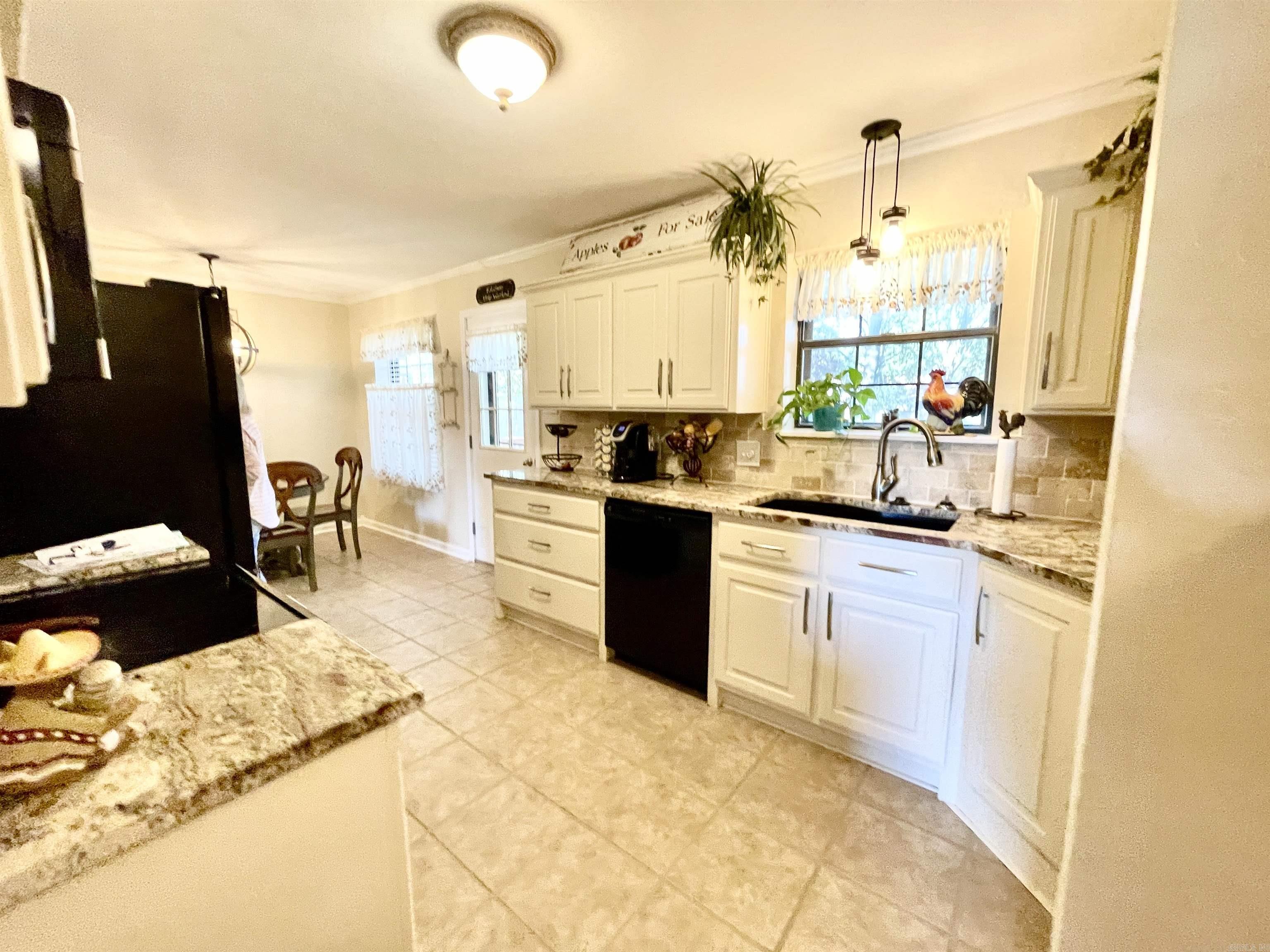 KINGSPARK TO COOK MTN VIL - Residential
