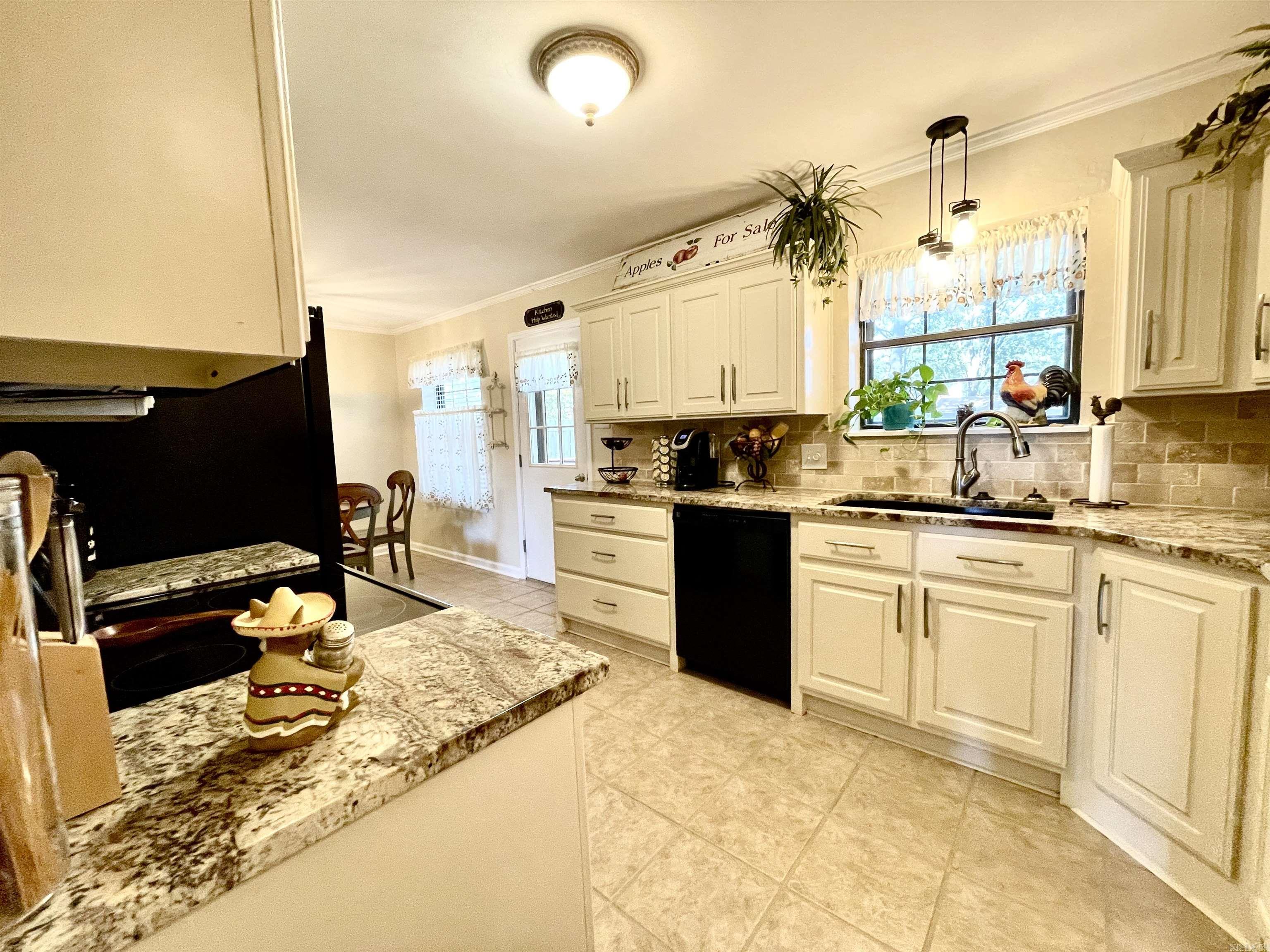 KINGSPARK TO COOK MTN VIL - Residential
