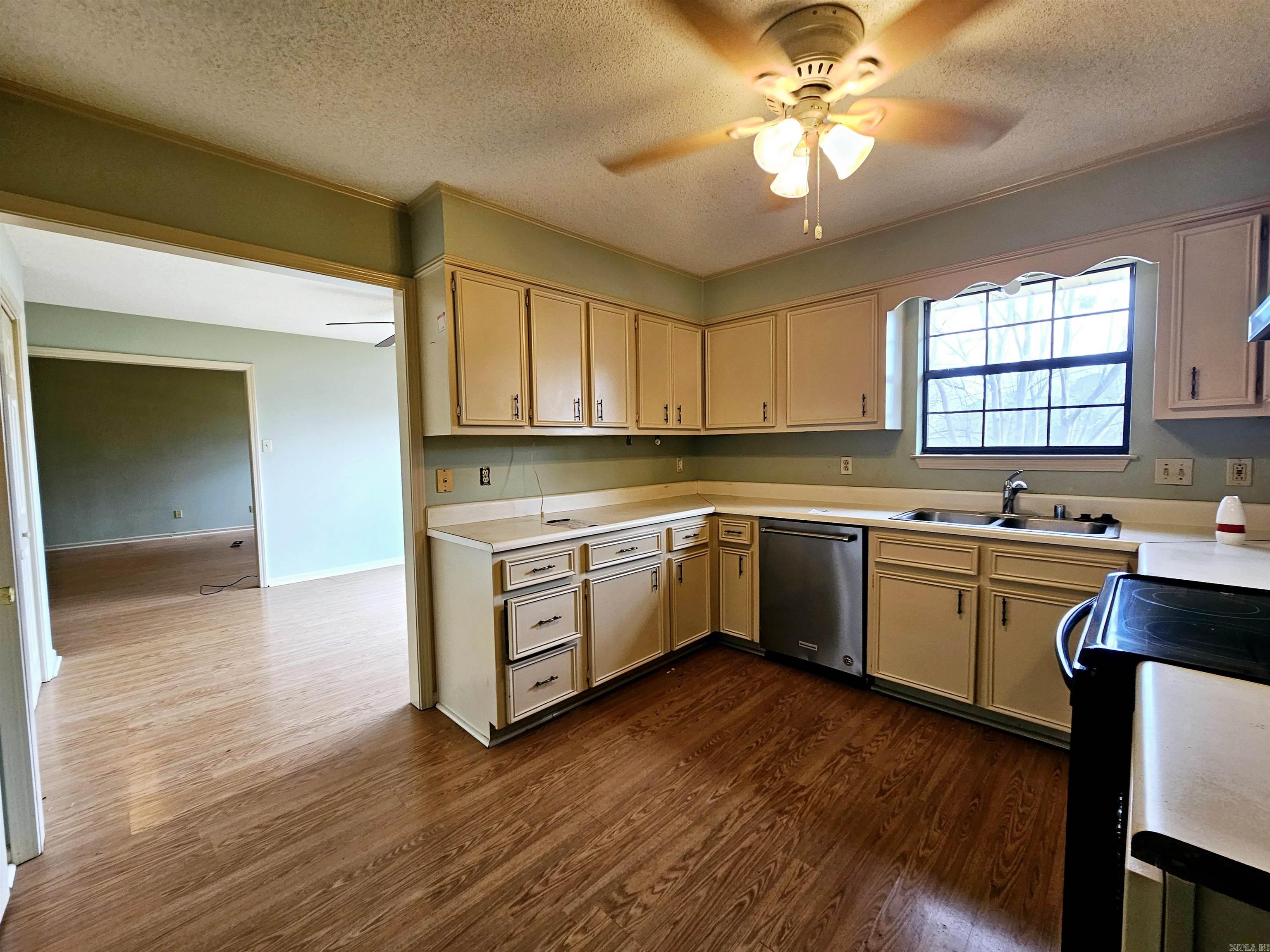 SHADOW RIDGE ADDN - Residential