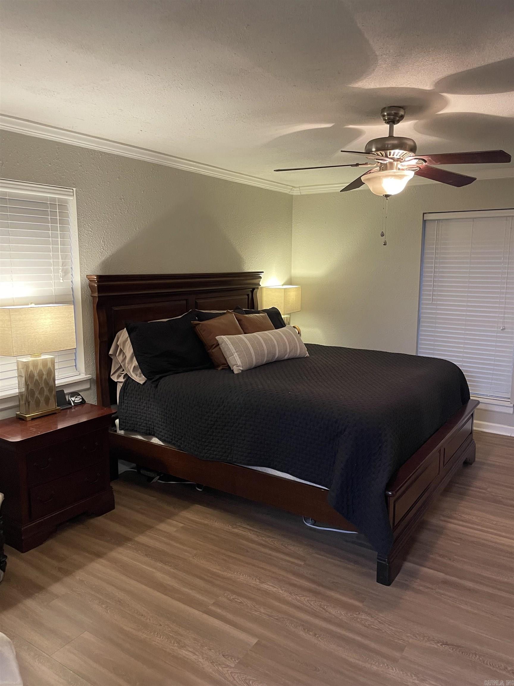 SOUTH HAVEN - Residential