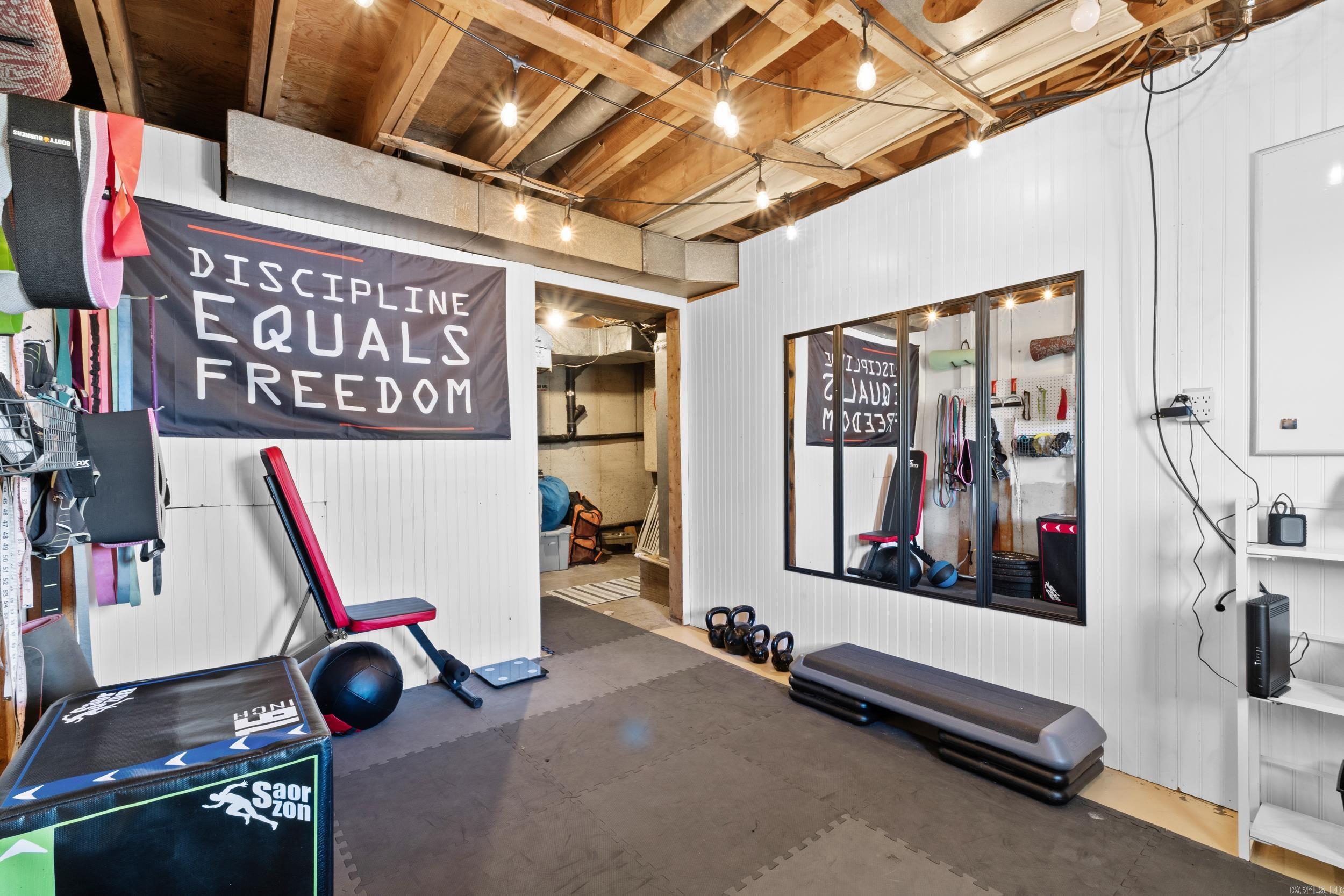 Meadowlake Estates - Residential