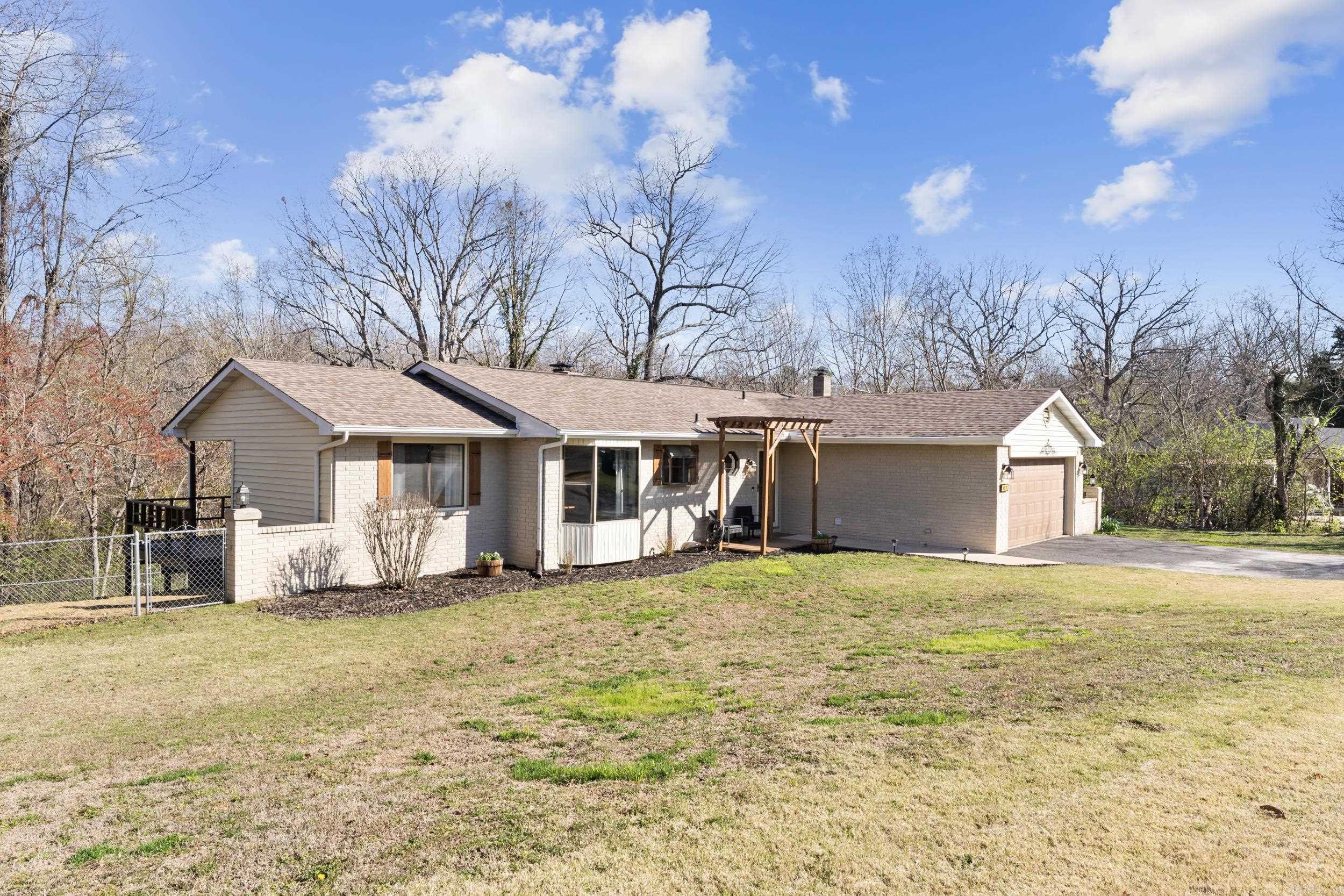 Meadowlake Estates - Residential