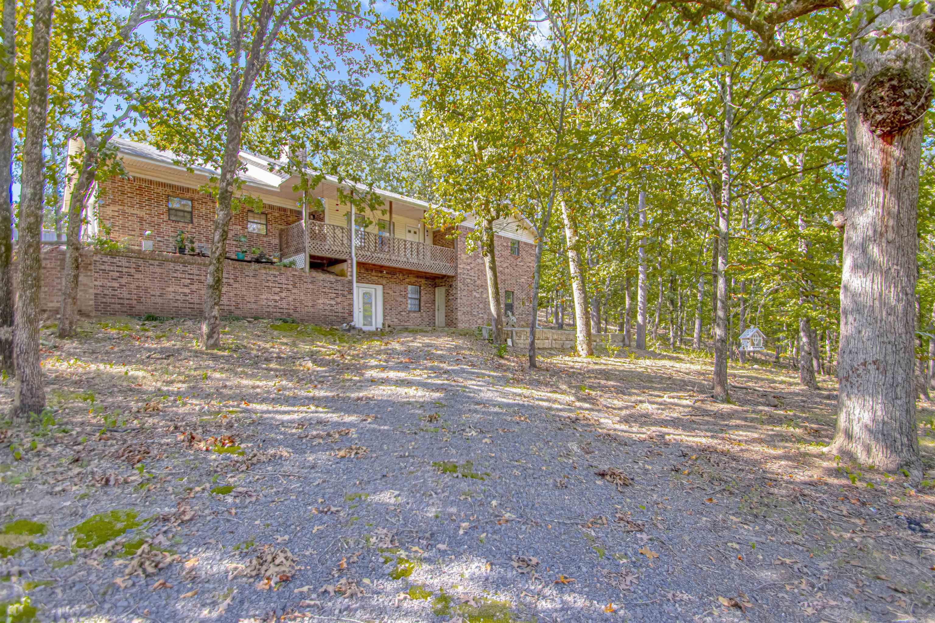 LAKE RIDGE - Residential