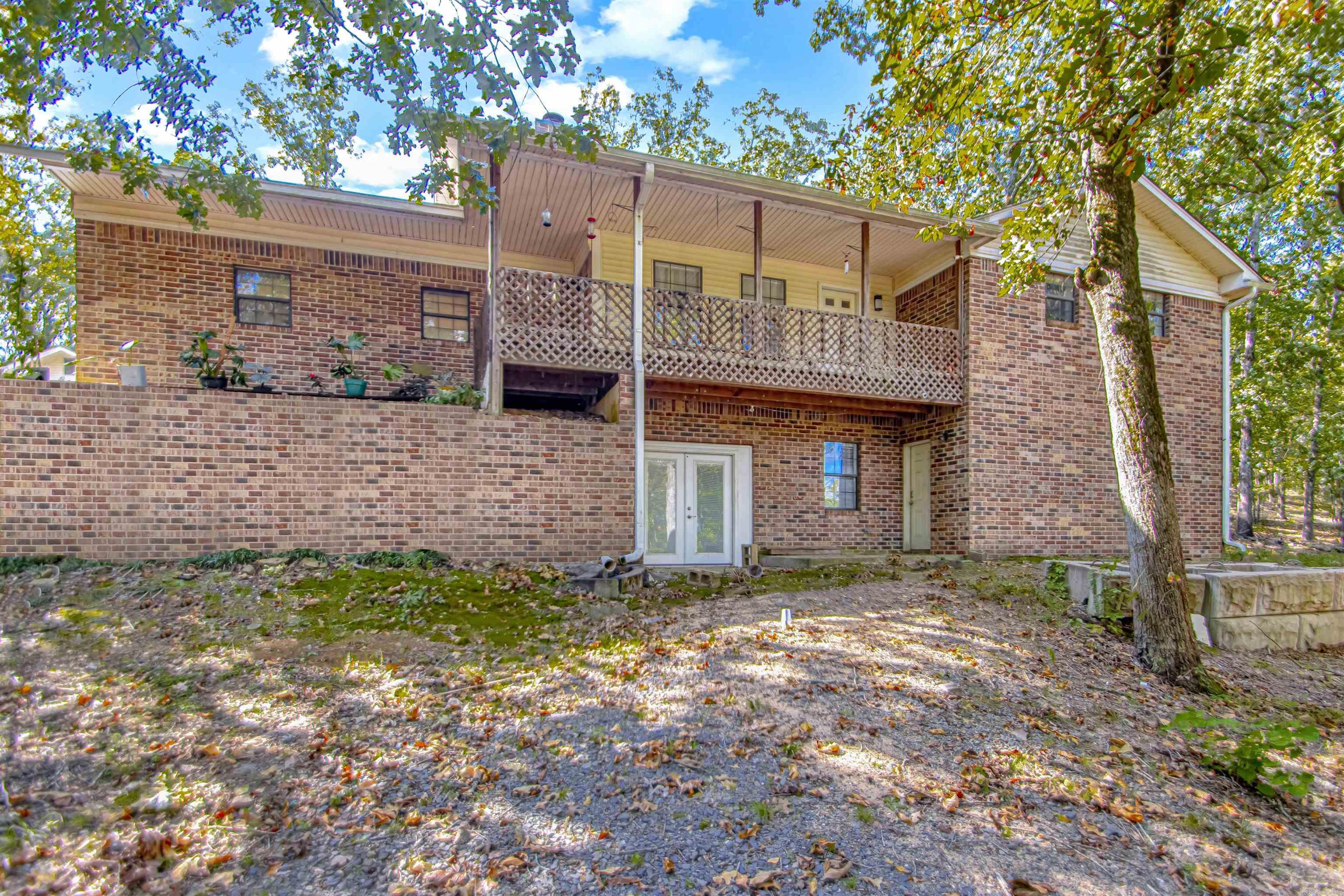 LAKE RIDGE - Residential