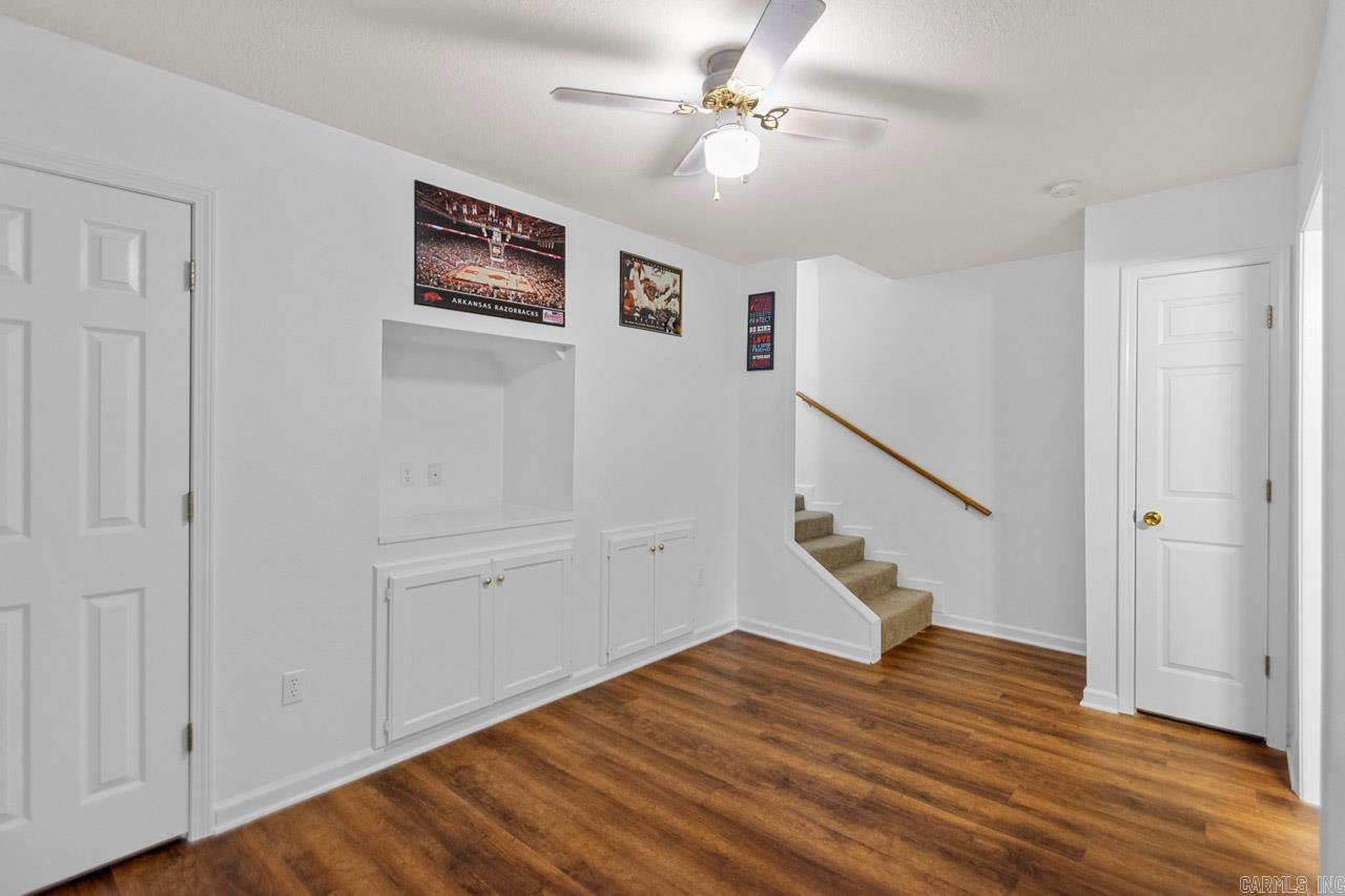 LAKE RIDGE - Residential