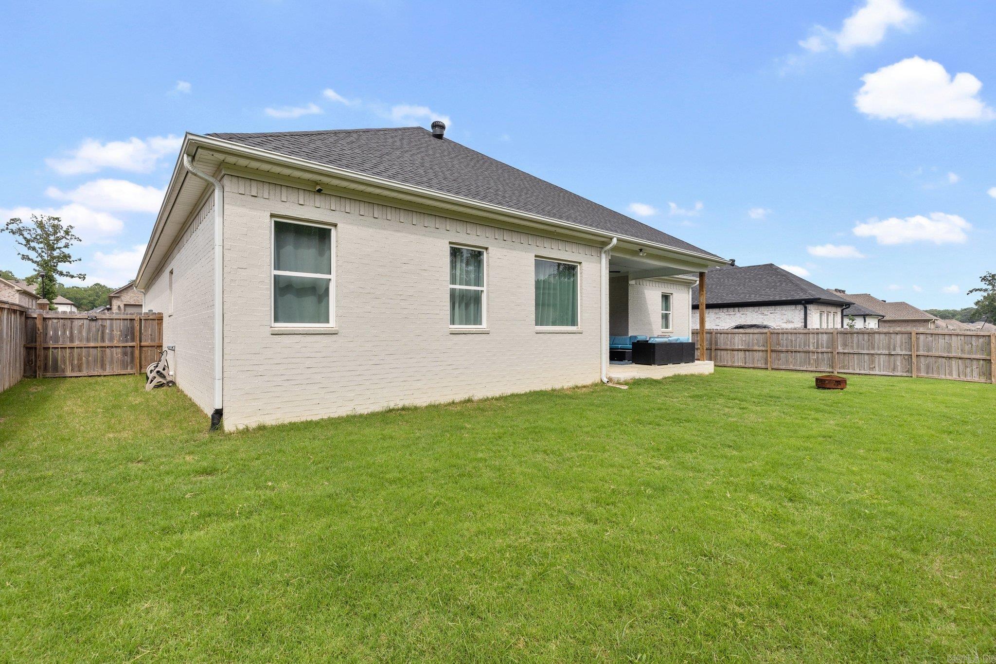 MILLERS GLENN - Residential