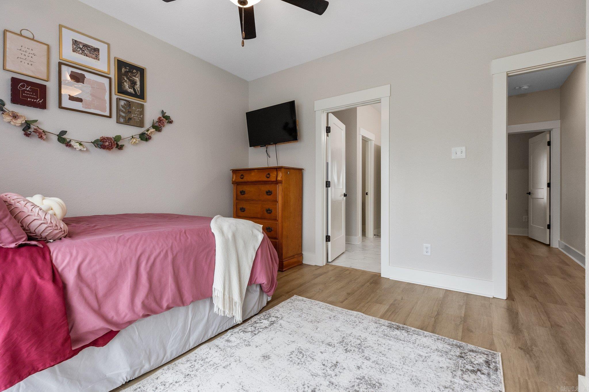 MILLERS GLENN - Residential