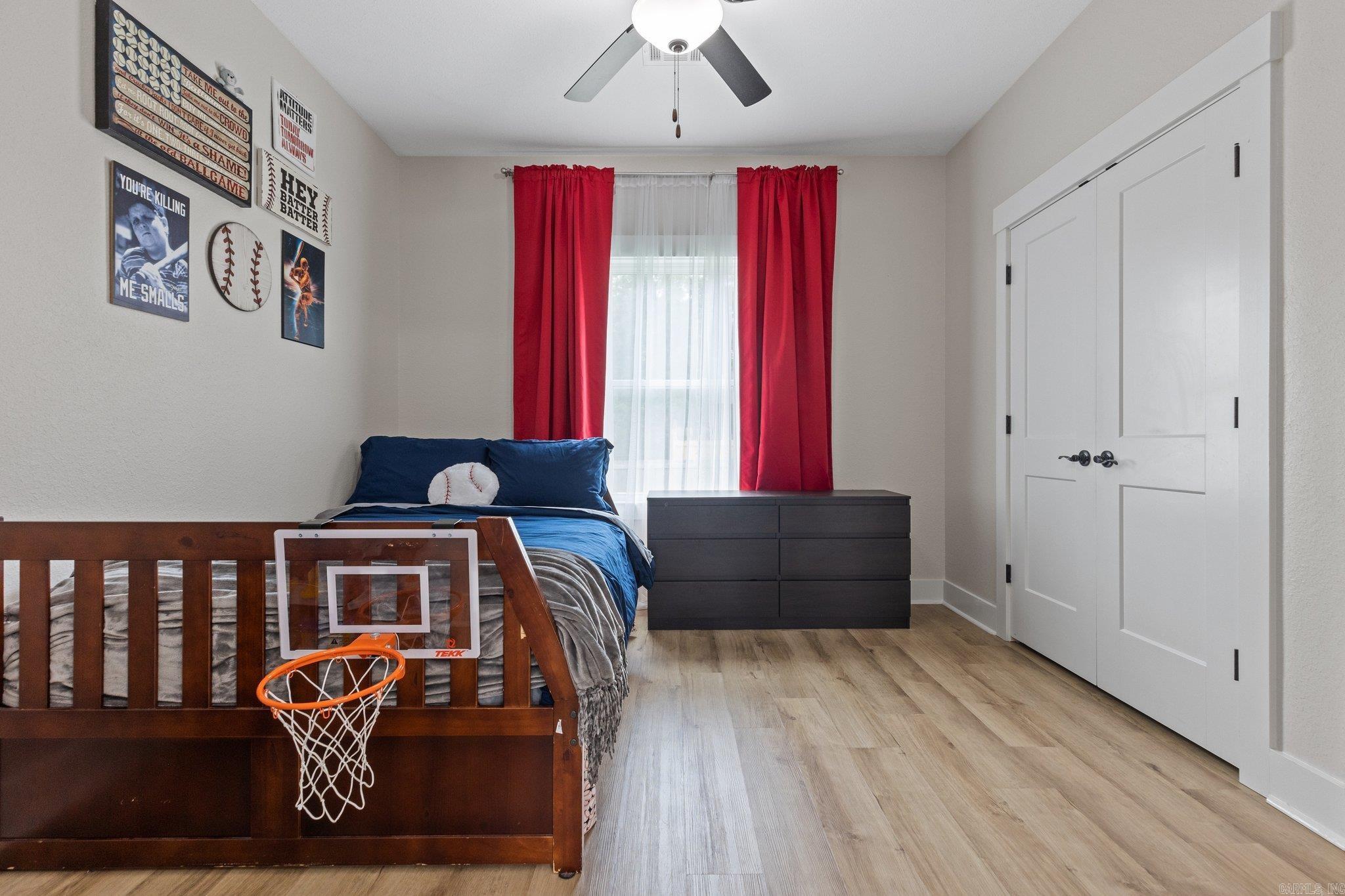 MILLERS GLENN - Residential