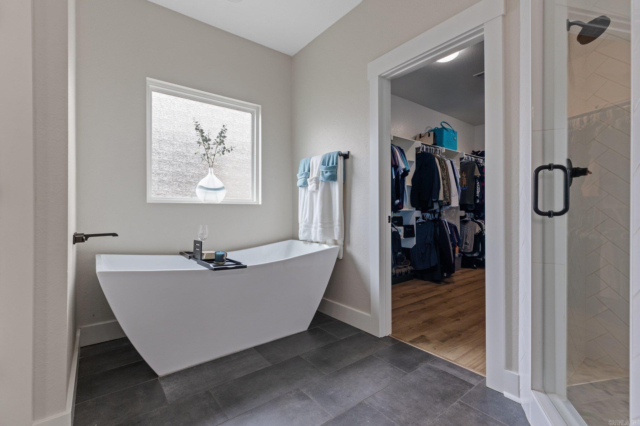 MILLERS GLENN - Residential