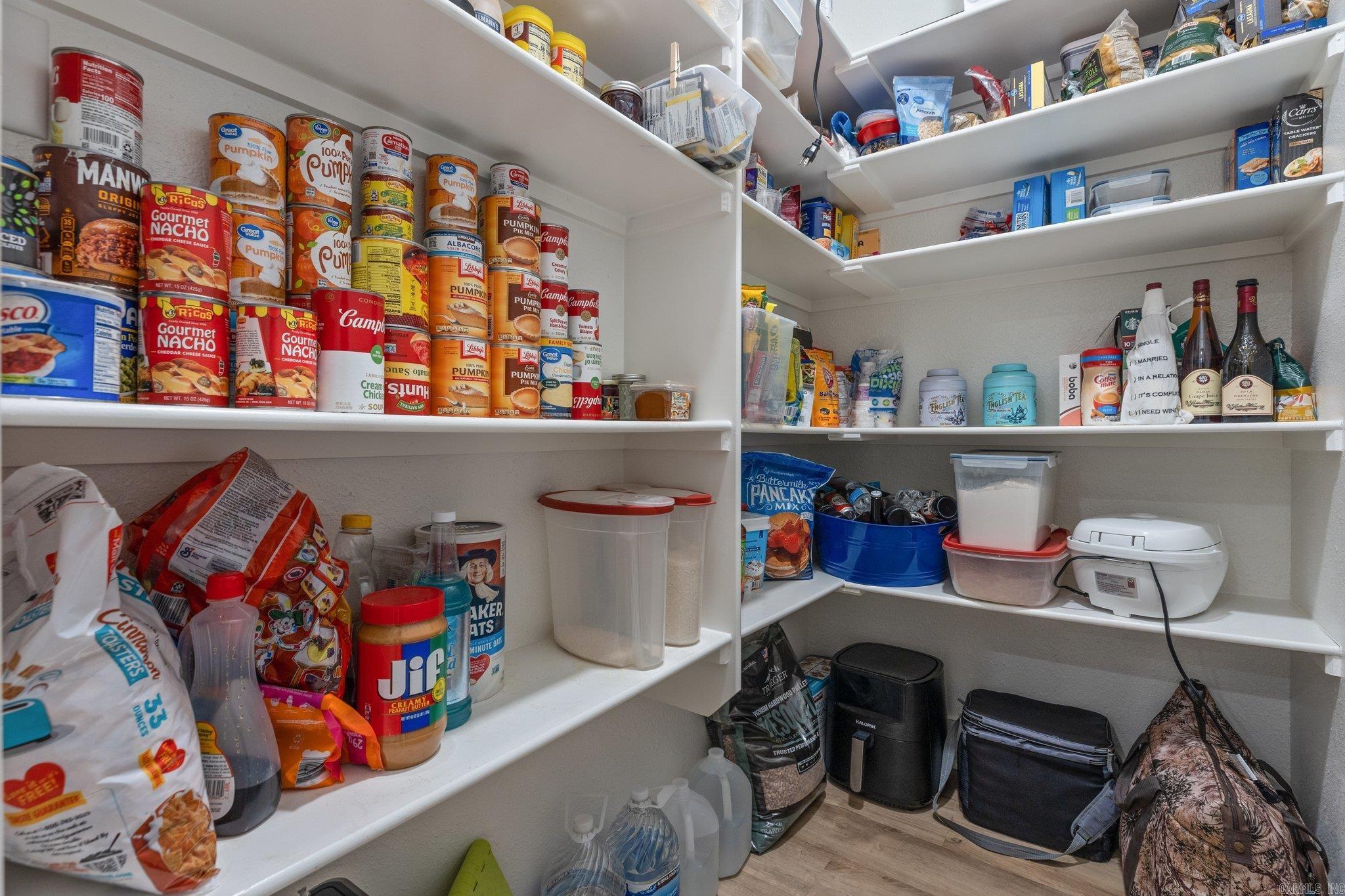 MILLERS GLENN - Residential